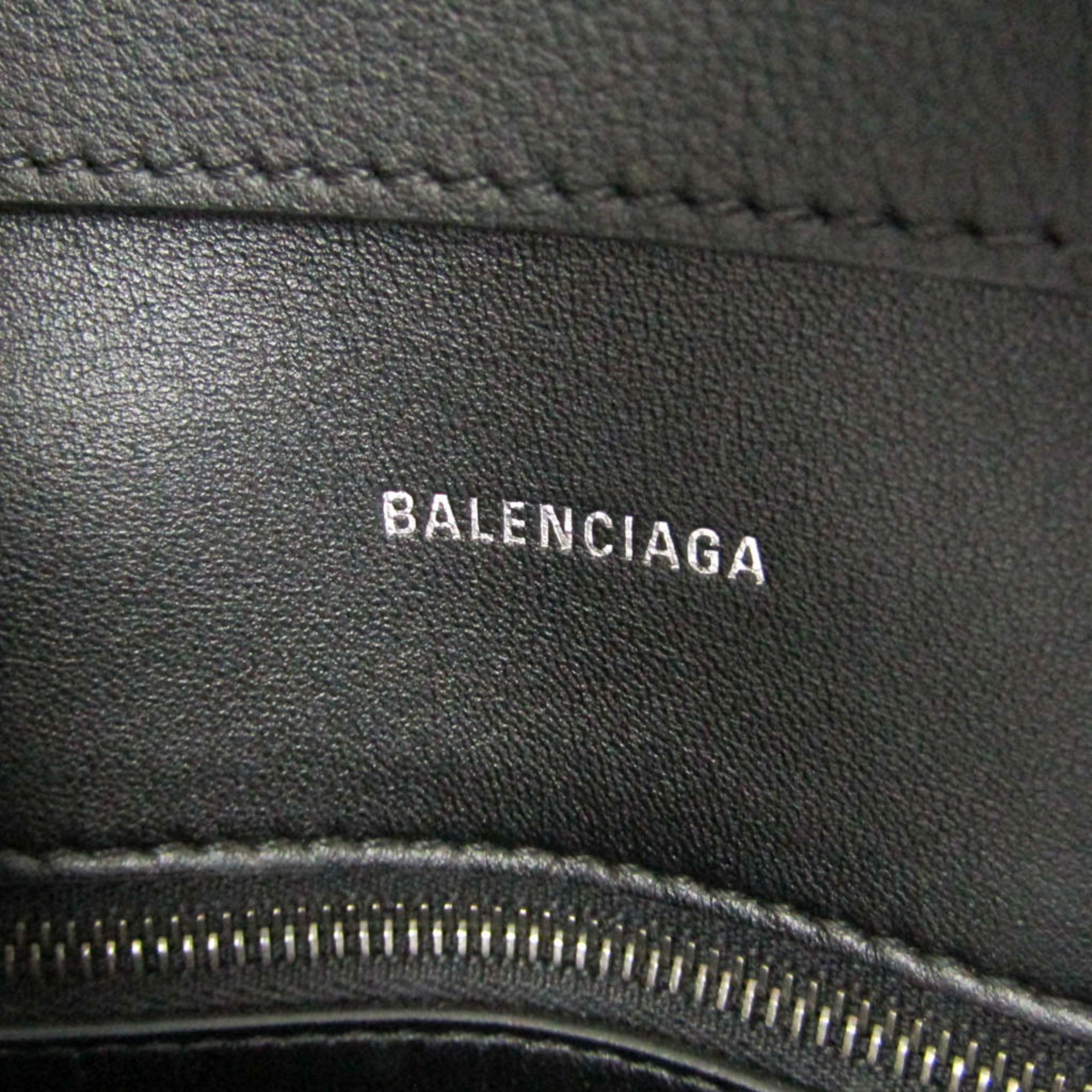 Balenciaga Downtown Medium 671354 Men,Women Leather Shoulder Bag Black — Like New