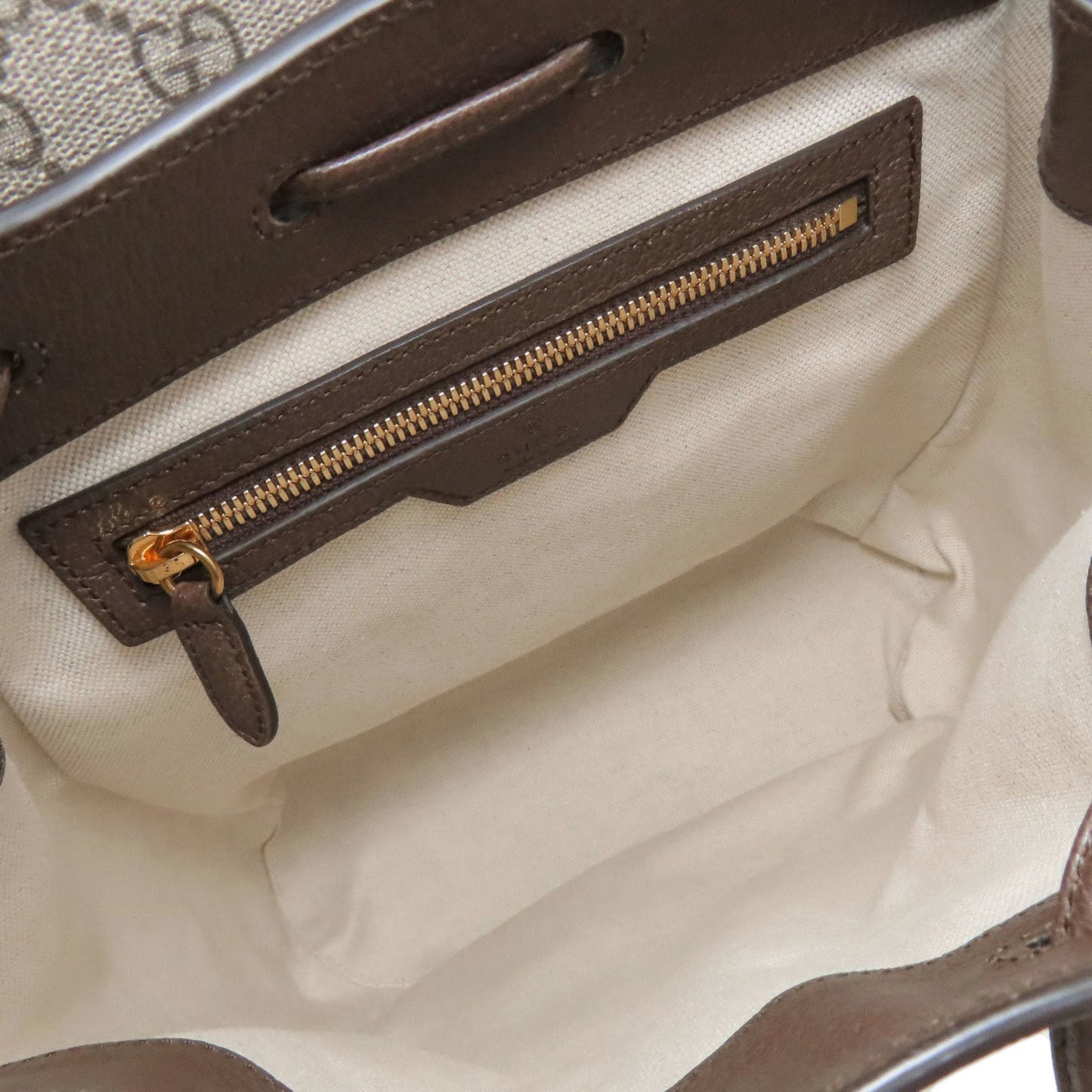 Gucci 674147 GG Supreme Print Star Backpack/Daypack in PVC for Women