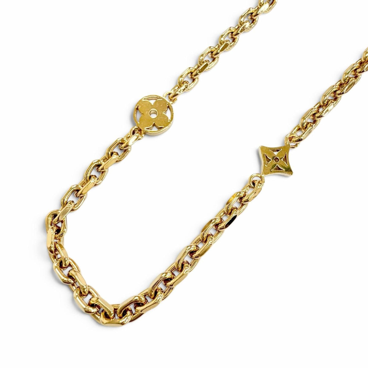 LOUIS VUITTON M02740 Chain LV Yours Monogram Flower Necklace Gold Made in Italy Men's Comes with Box and Dust Bag Highly Recommended ◎ — Like New