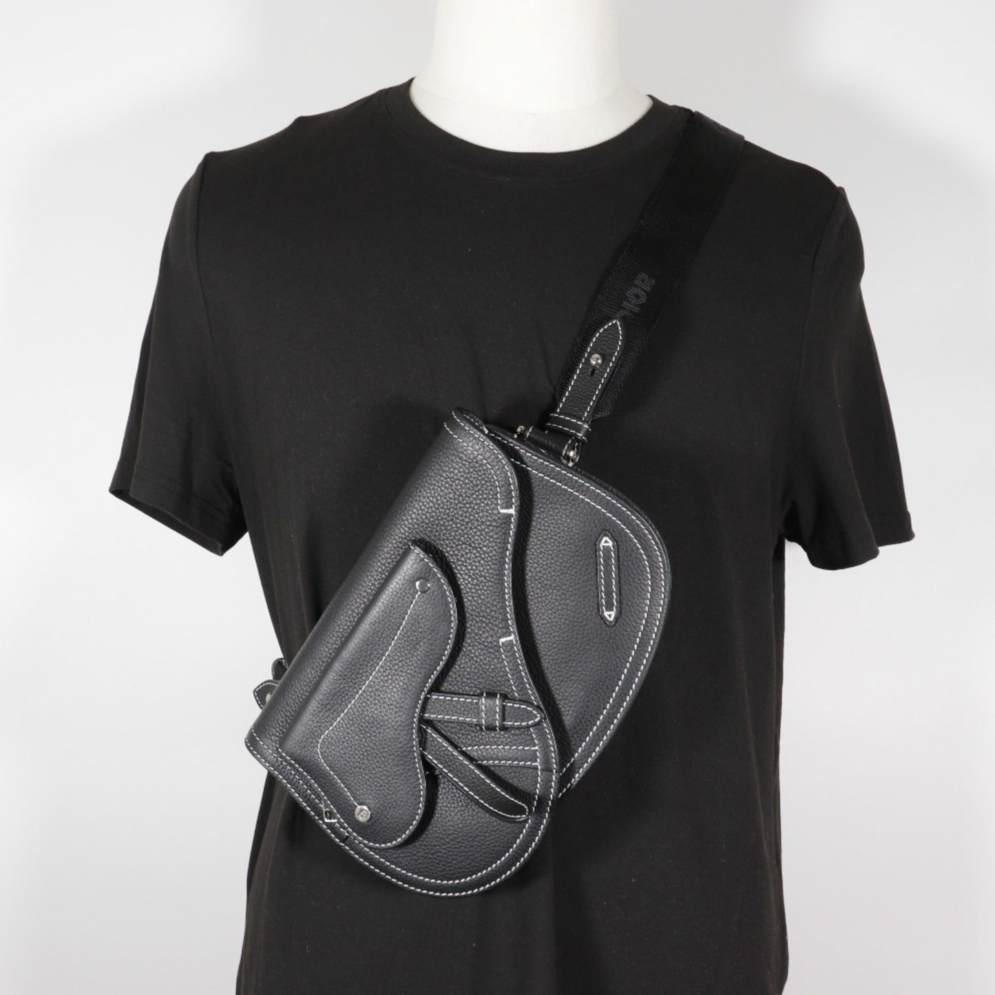 Dior Saddle Body Bag Calf Black Men's