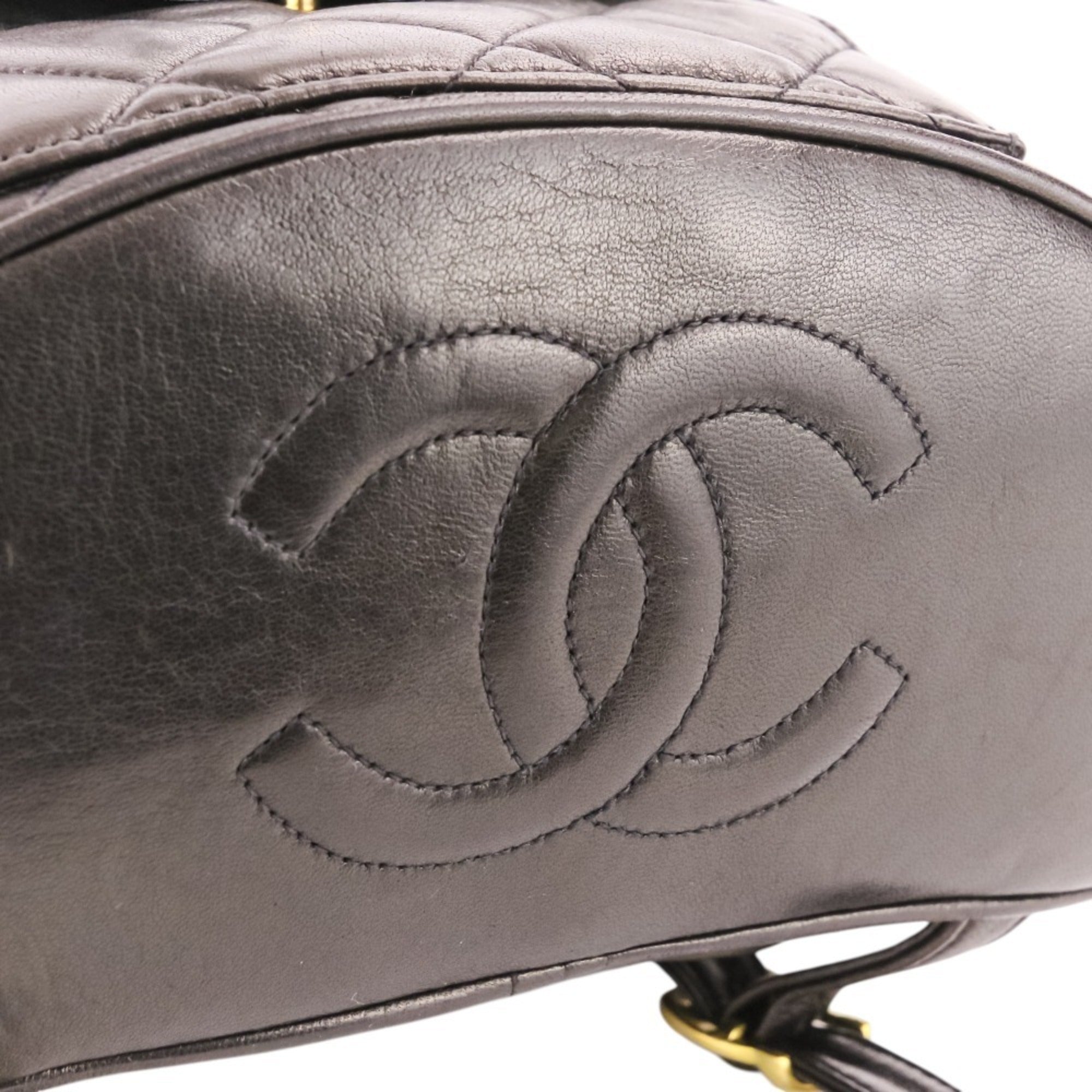 CHANEL Vintage Matelassé Lambskin Chain Shoulder Turnlock Backpack Rucksack Black Women's — Like New