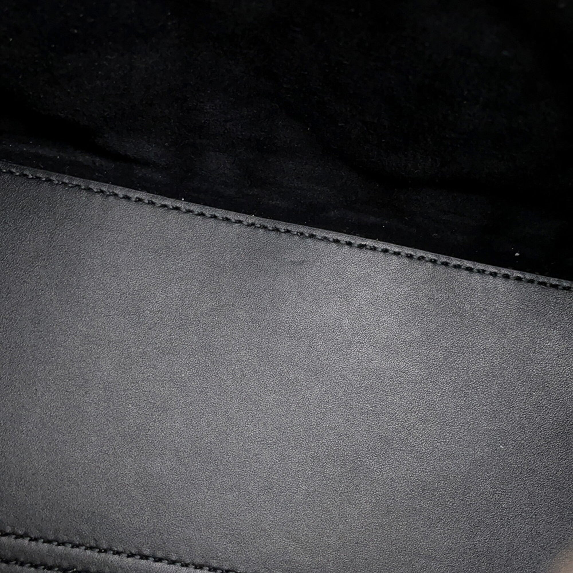 Christian Dior Macro Cannage Toujours Medium Leather Handbag M2821OSNW_M900 Black Women's — Like New