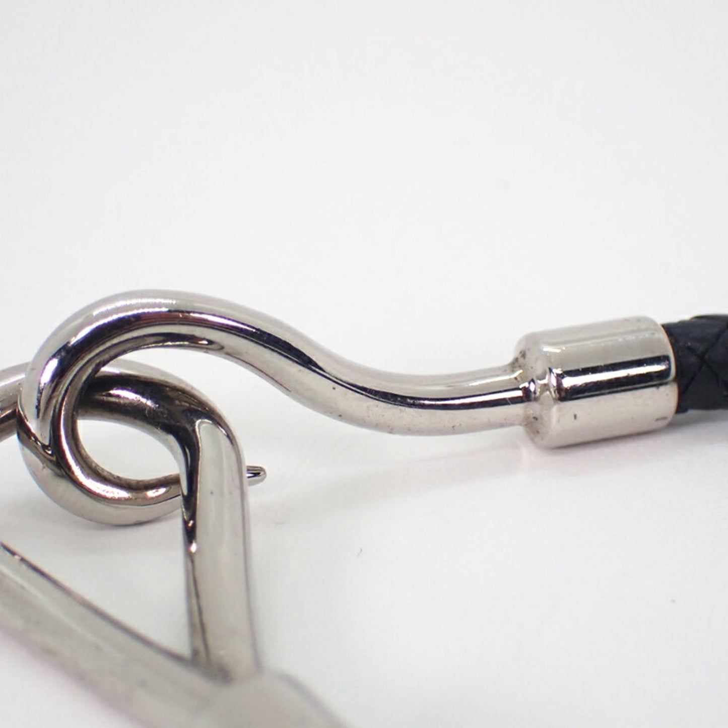 HERMES black leather mesh bracelet with silver hardware and hooks, j86-3