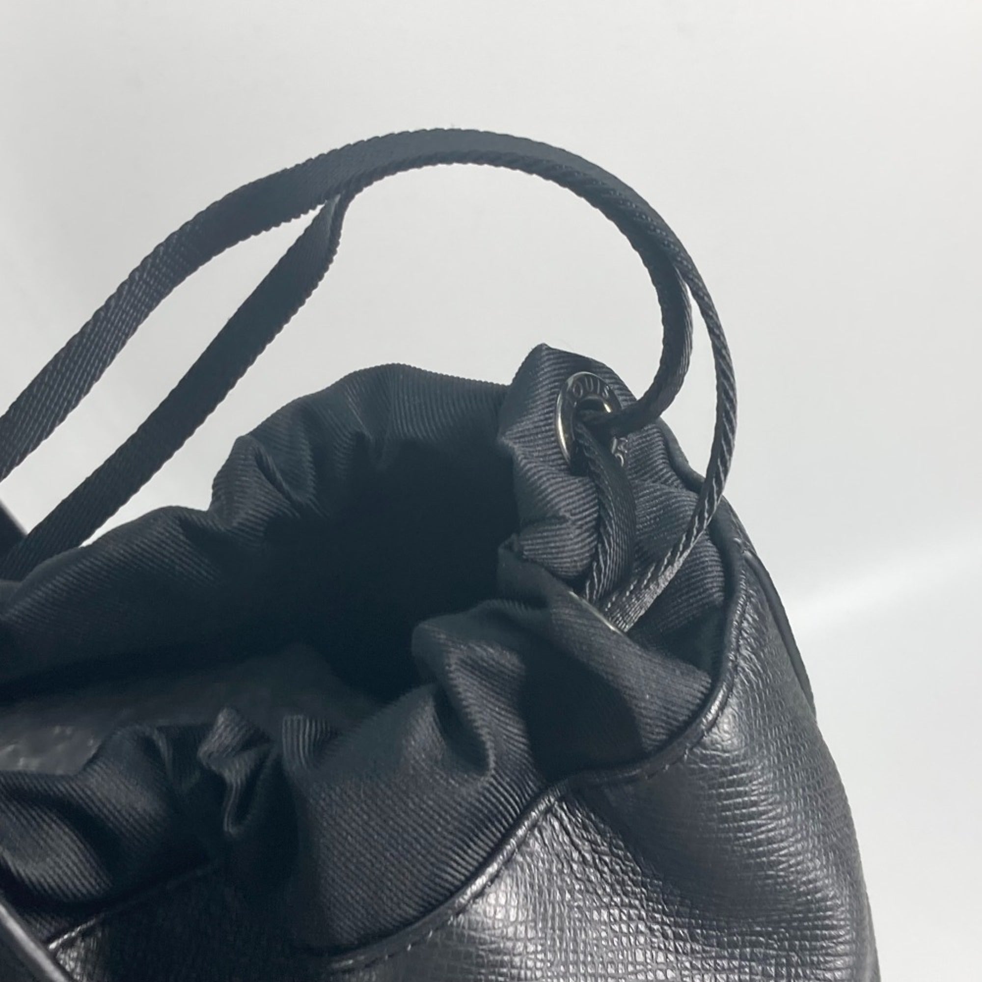 LOUIS VUITTON M31009 Taiga Cabalite Shoulder Bag with Pouch, Leather, Men's, Black — Like New