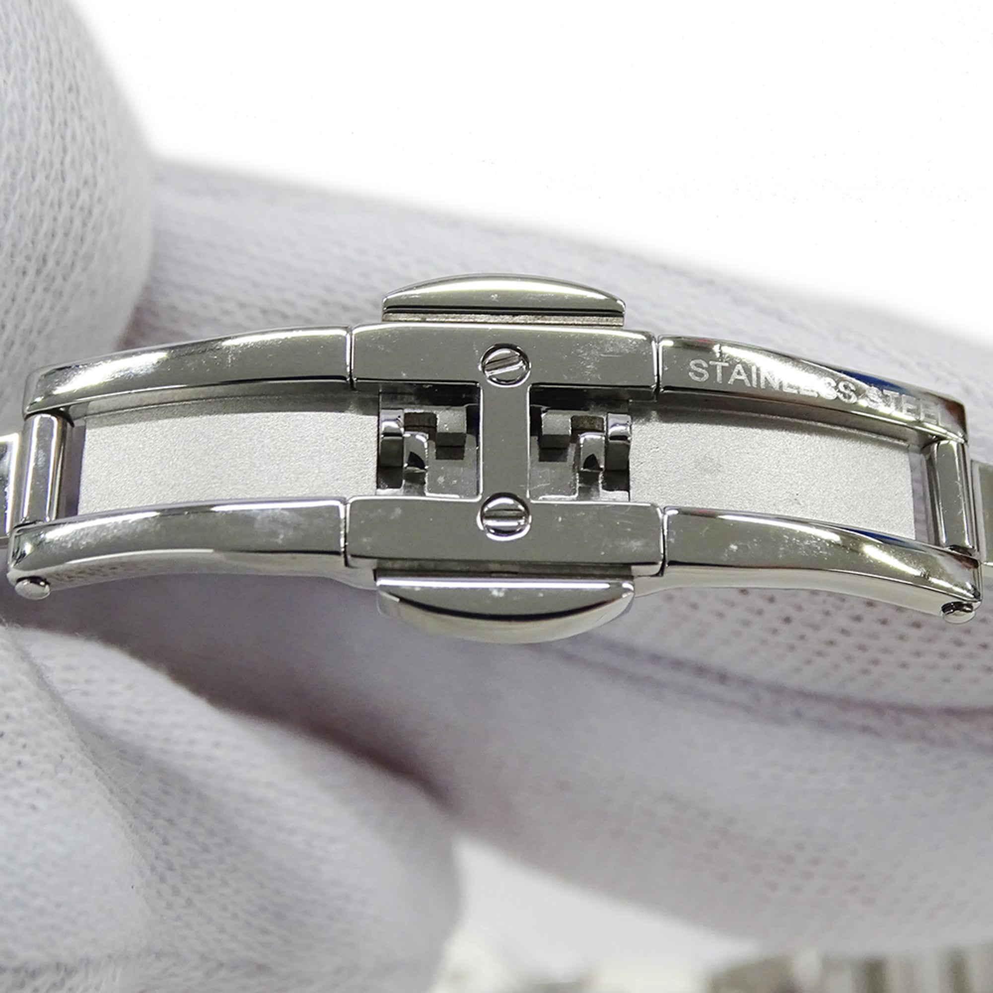Bulgari BVLGARI Women's Watch, Brand: Date Quartz QZ Stainless Steel SS BB26SS Silver White — Good