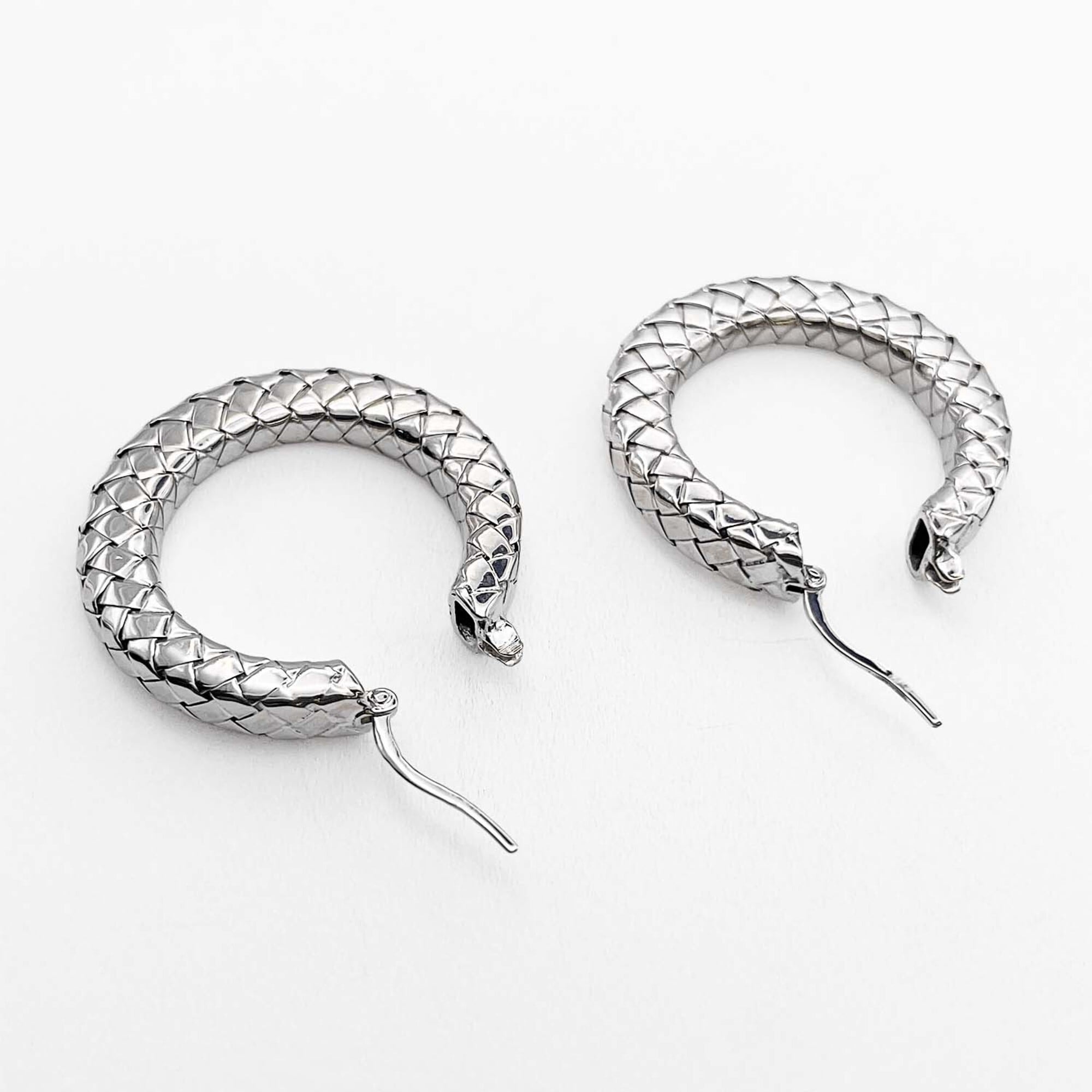 BOTTEGA VENETA Intrecciato Round Earrings, SV925 Silver, Men's & Women's — Like New