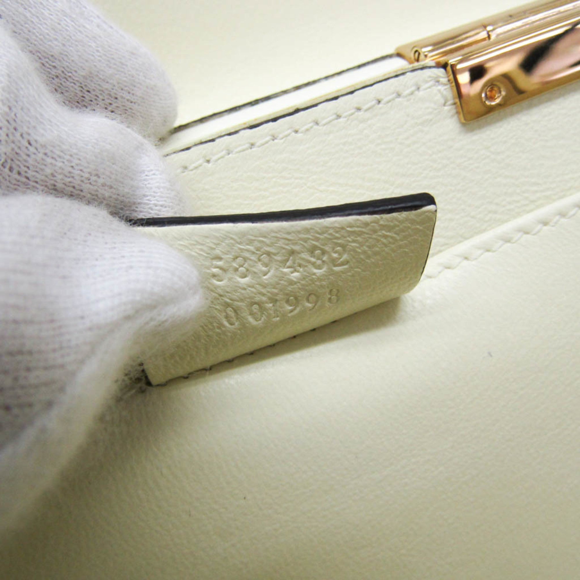 Gucci Sylvie 1969 Acrylic Mini 589482 Women's Acrylic Handbag,Shoulder Bag White — Like New