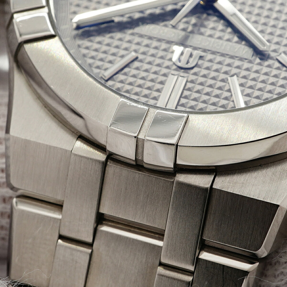 Maurice Lacroix Aikon Automatic AI6007-SS002-230-1 Gray Dial Men's Watch — Very Good