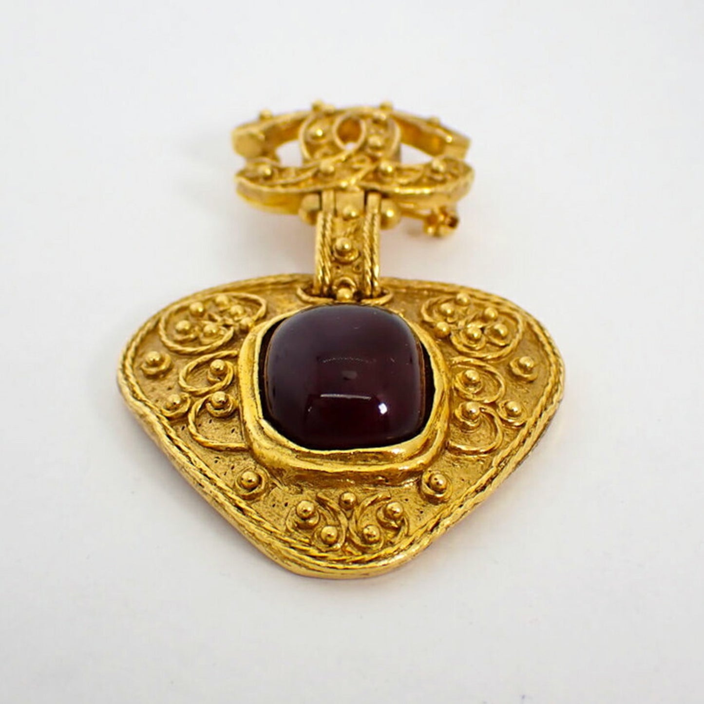 CHANEL colored stone brooch