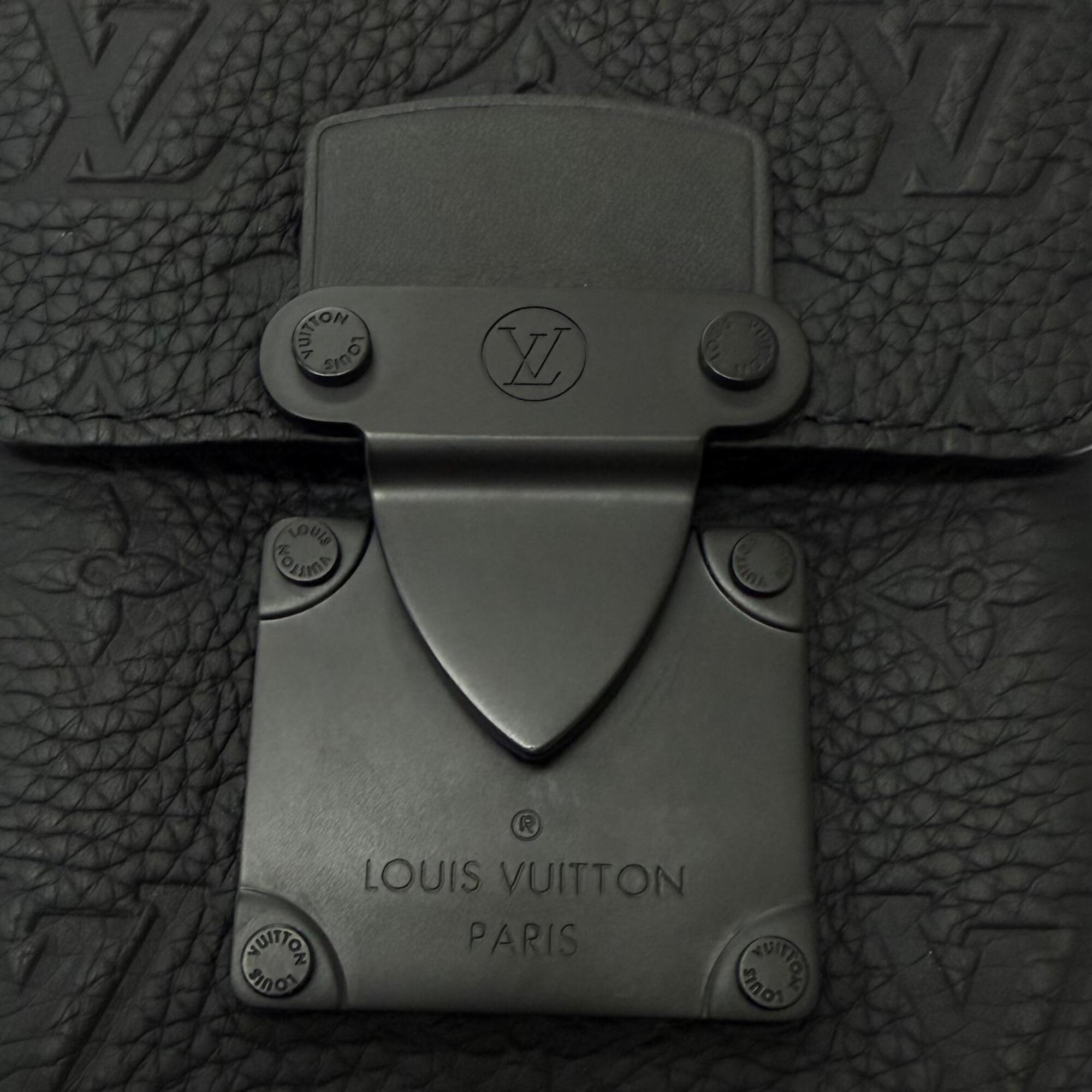 LOUIS VUITTON M81524 S-Lock Vertical Wearable Wallet Leather Taurillon Monogram Shoulder Bag Black Made in France Men's with Dust — Like New