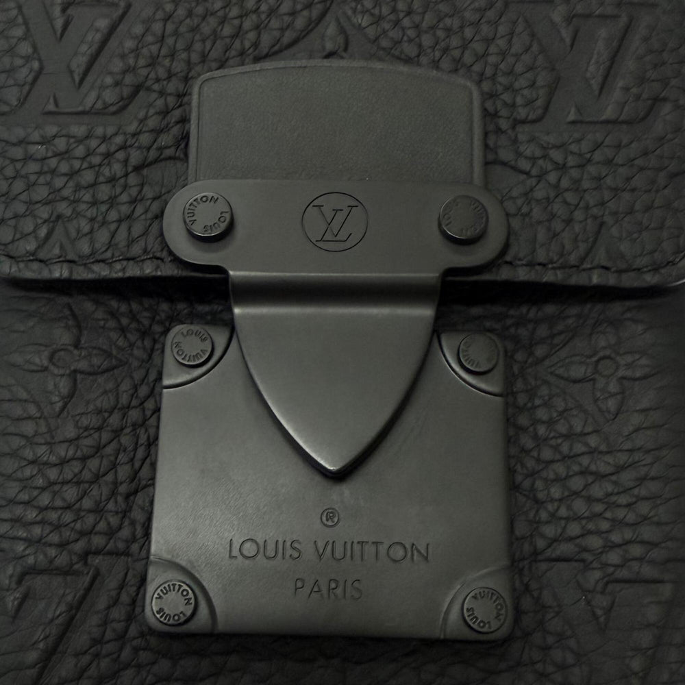 LOUIS VUITTON M81524 S-Lock Vertical Wearable Wallet Leather Taurillon Monogram Shoulder Bag Black Made in France Men's with Dust — Like New