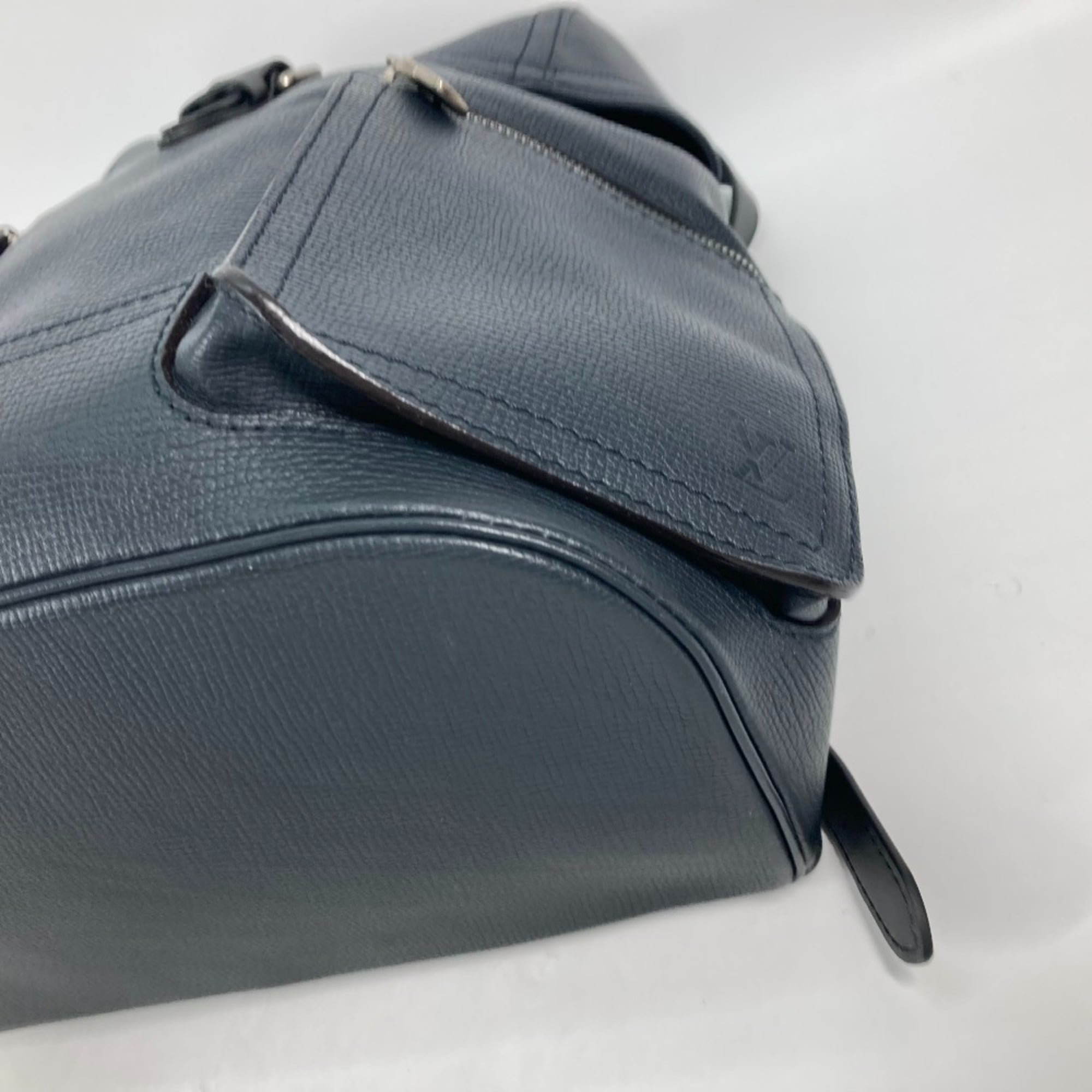 LOUIS VUITTON M54960 Utah Canyon Backpack, Men's, Leather, Blue Marine, Navy — Like New
