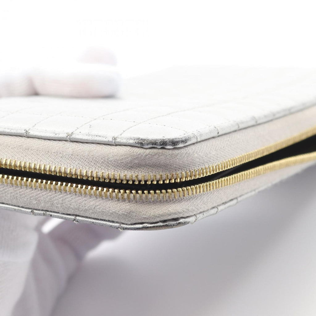 CELINE C Charm Large Zipped Wallet Round Long Leather Women's Silver 10B553