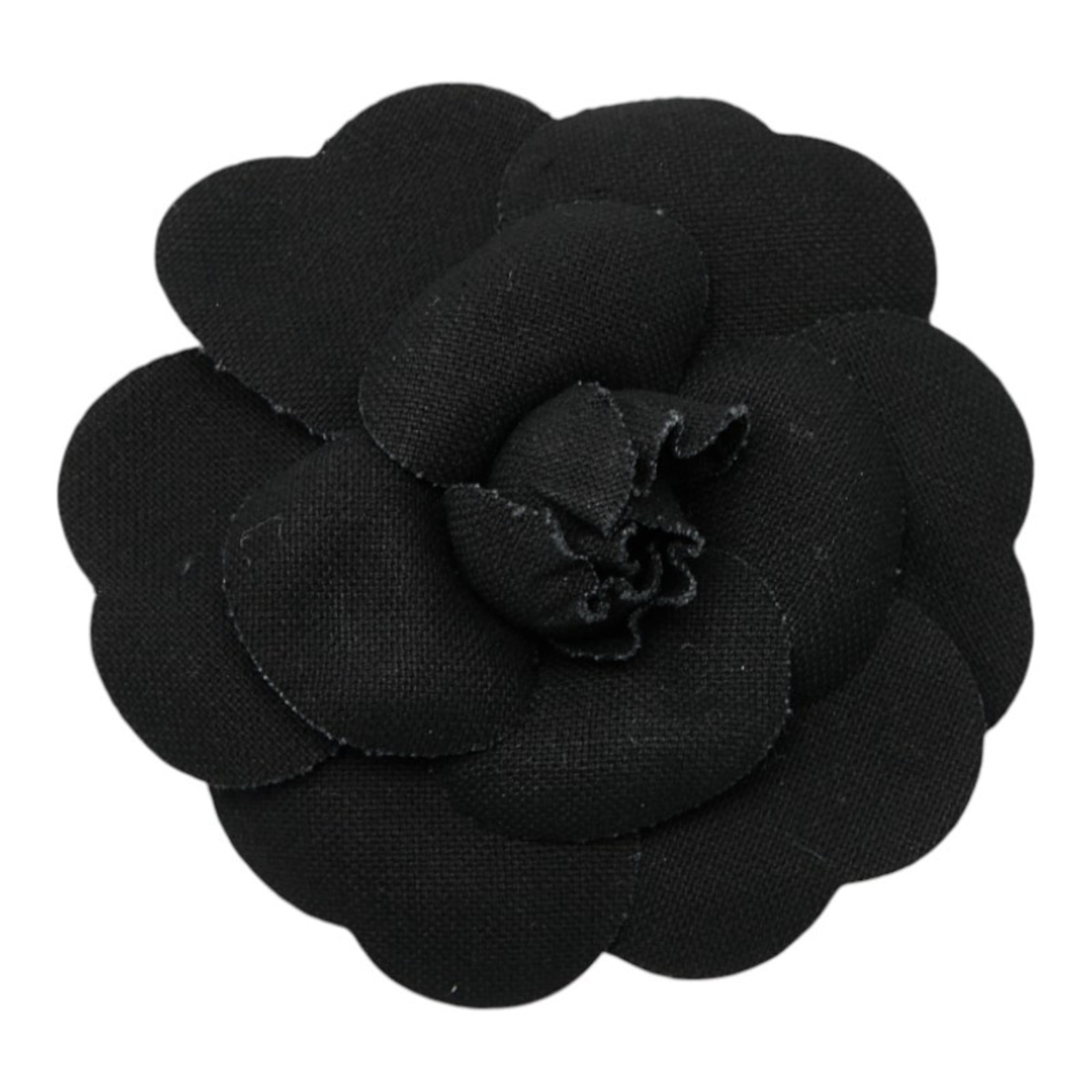 CHANEL Camellia Bleached Corsage in Black Fabric for Women