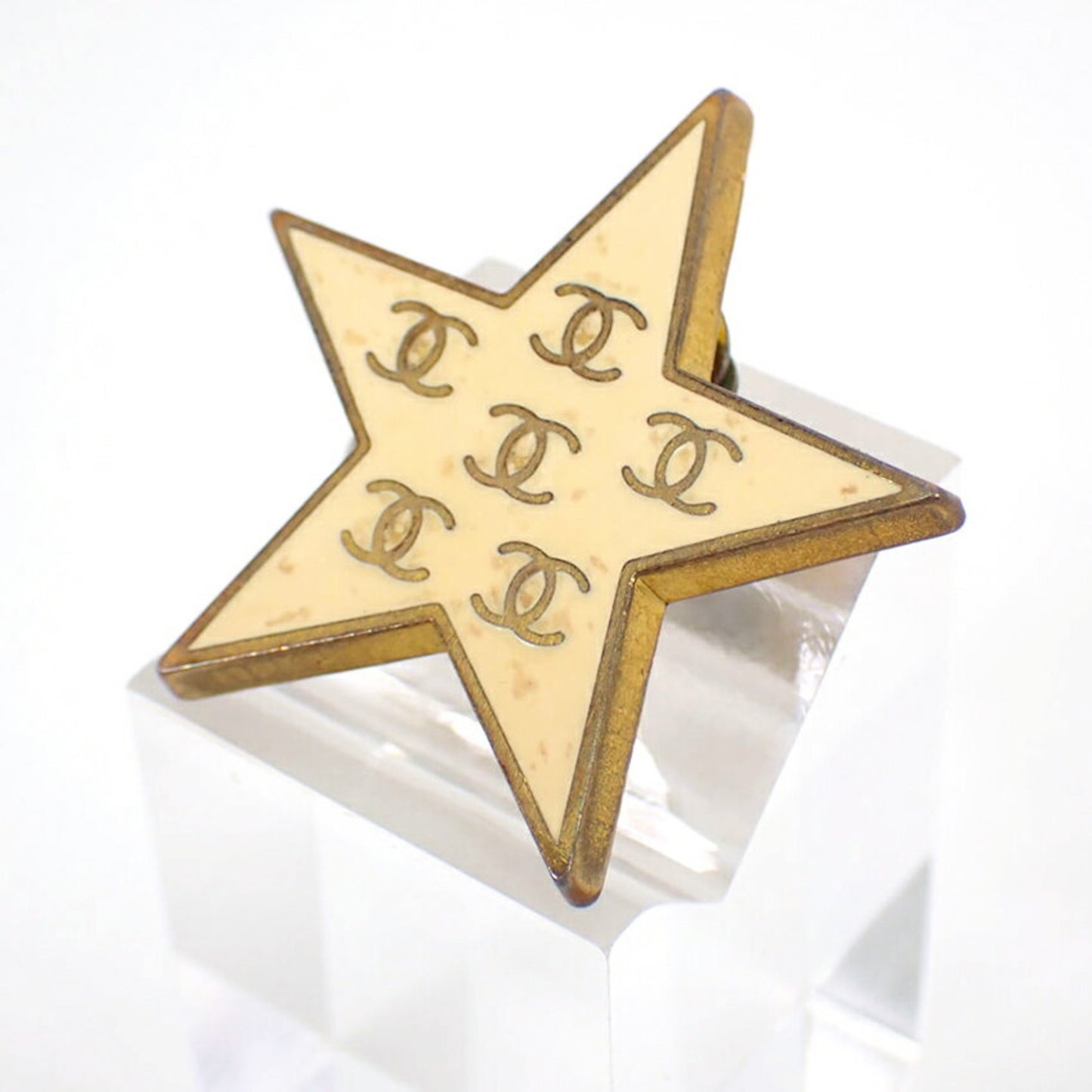 CHANEL Chanel 925 earrings (one side)