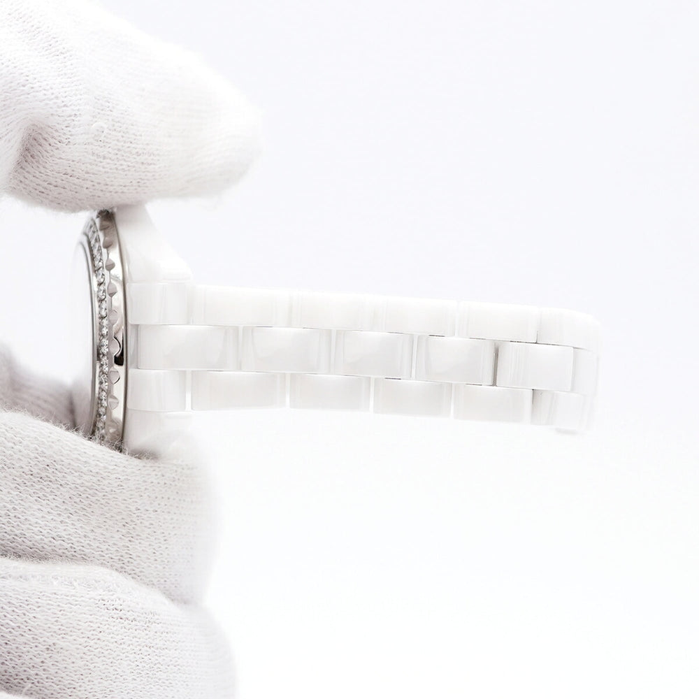 Chanel J12 Diamond H2572 White Dial Women's Watch — Good
