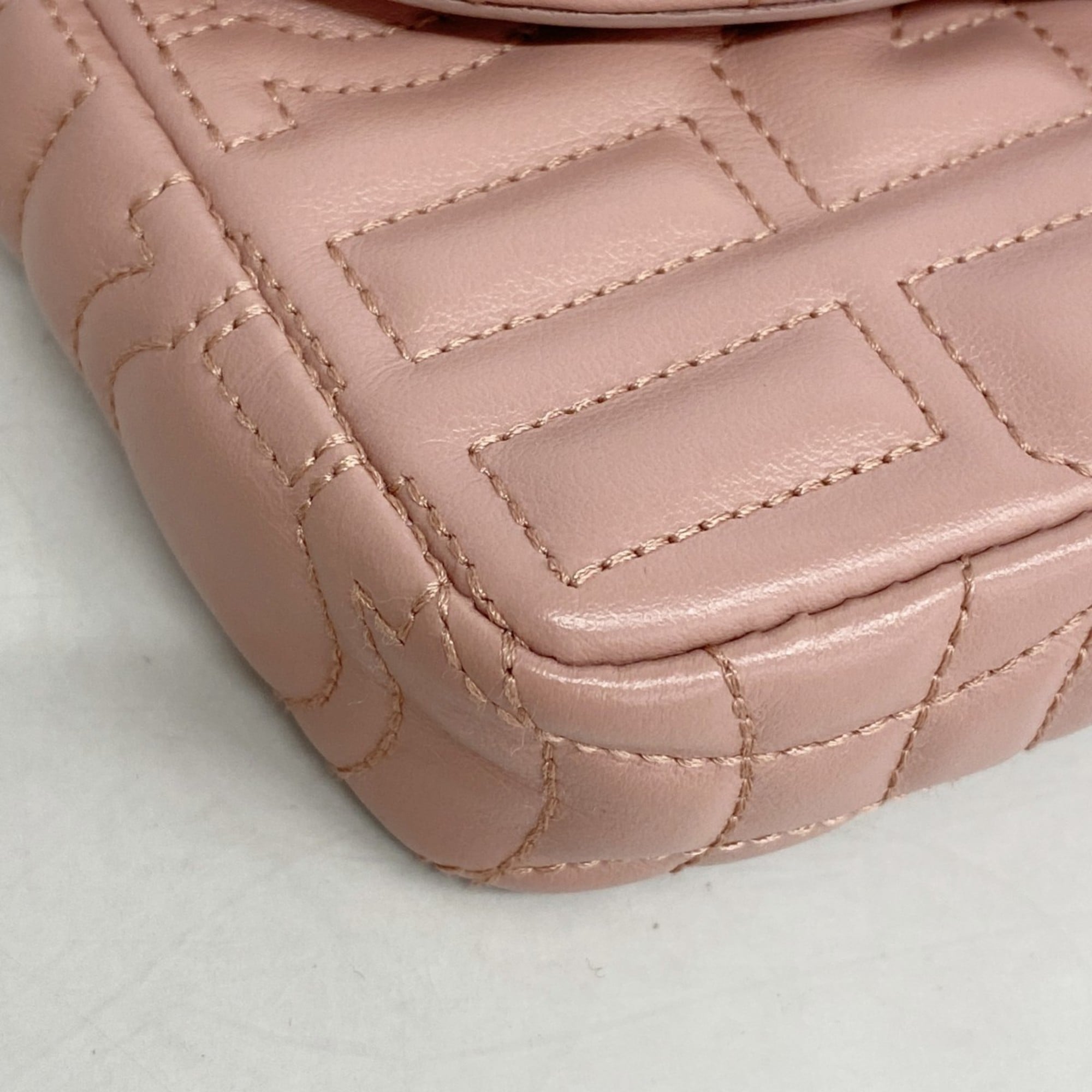 Salvatore Ferragamo Gancini shoulder bag in pink leather