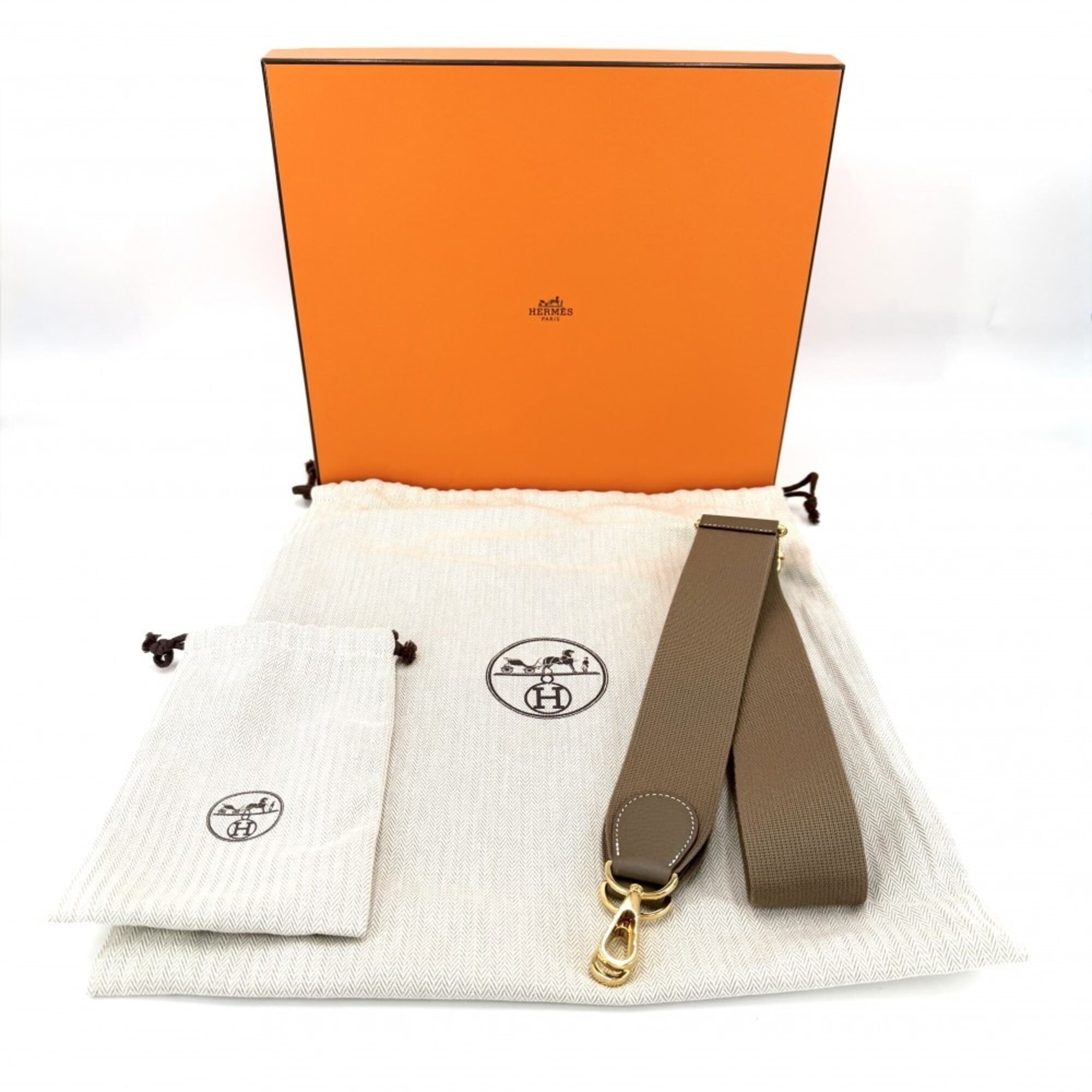 Hermes Evelyne 3 PM Shoulder Bag for Women, Bag, Crossbody HERMES K Stamp, Leather, Brown, Gold Hardware, 2025 Model — Like New