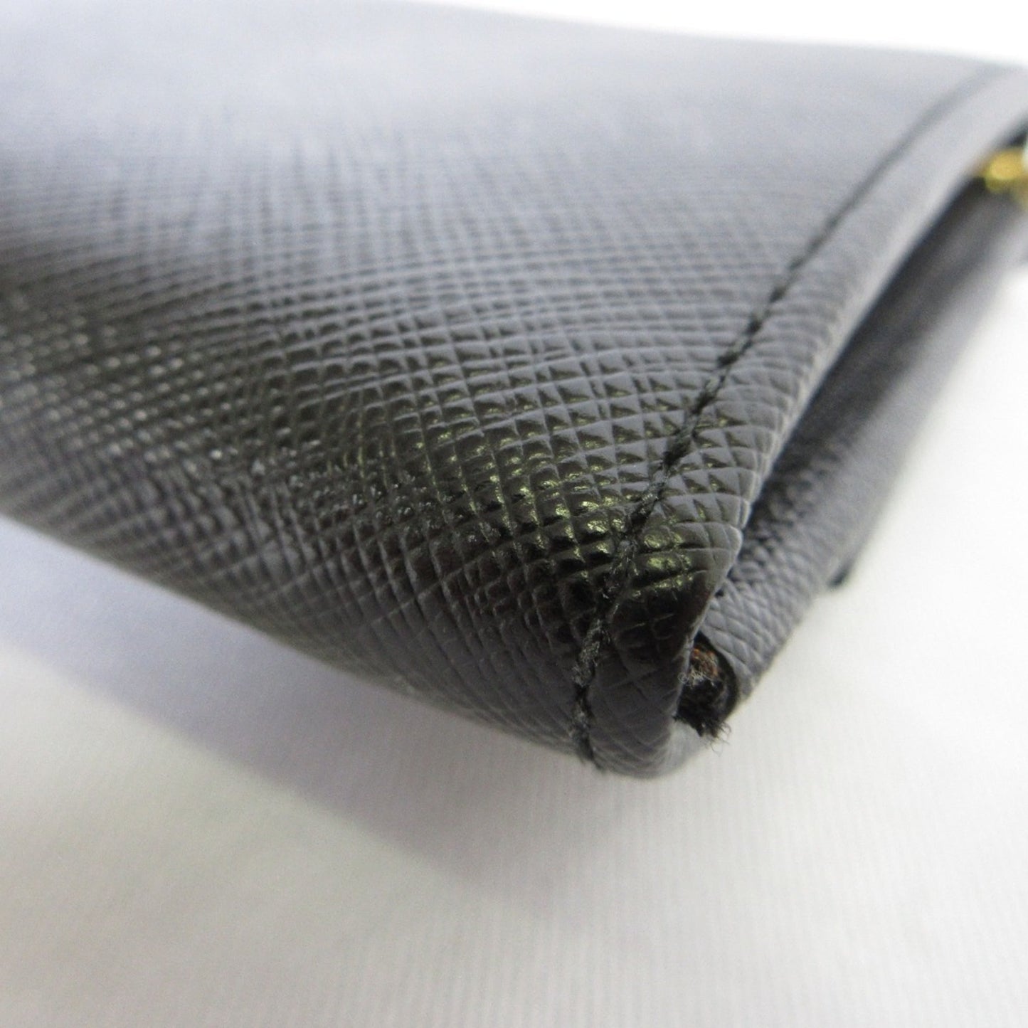 PRADA Prada Saffiano Leather Heart Motif Turn Lock Chain Wallet BT770C Black Women's