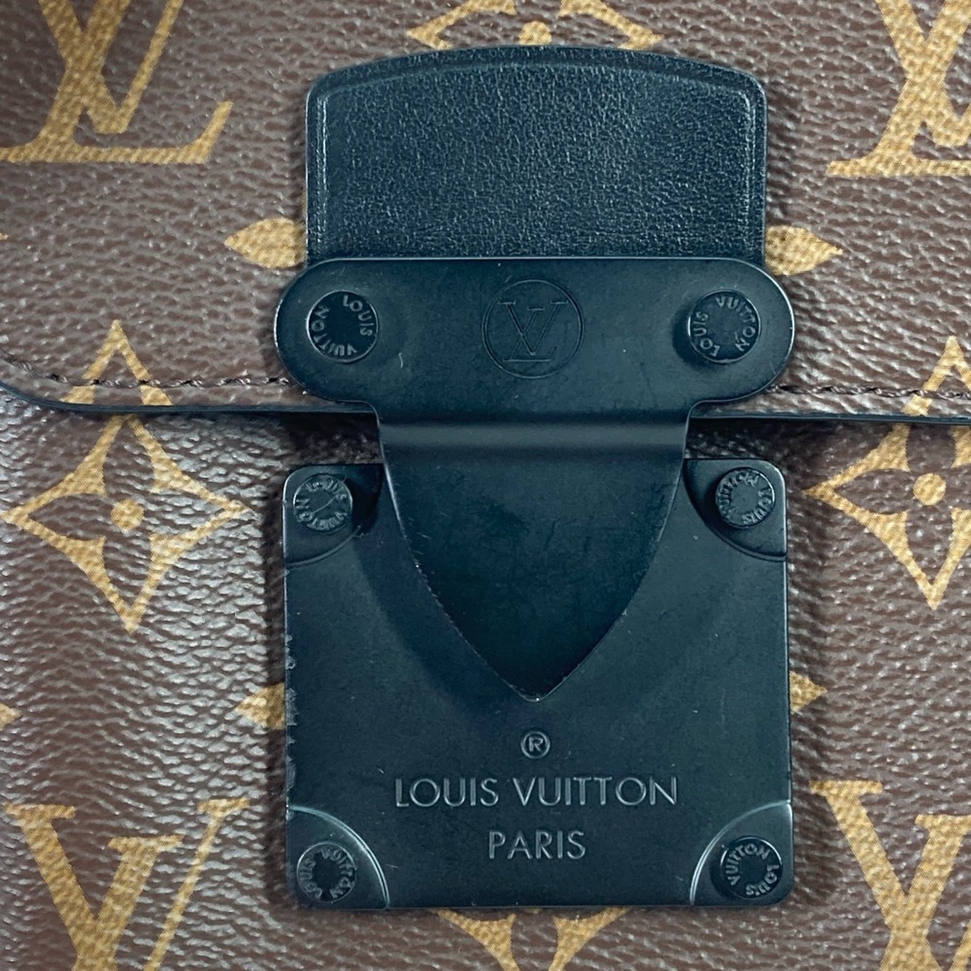 LOUIS VUITTON M81522 Monogram S-Lock Vertical Wearable Wallet Pochette Shoulder Bag Canvas Men's Maroon Brown L-240215-22 — New - Store Return