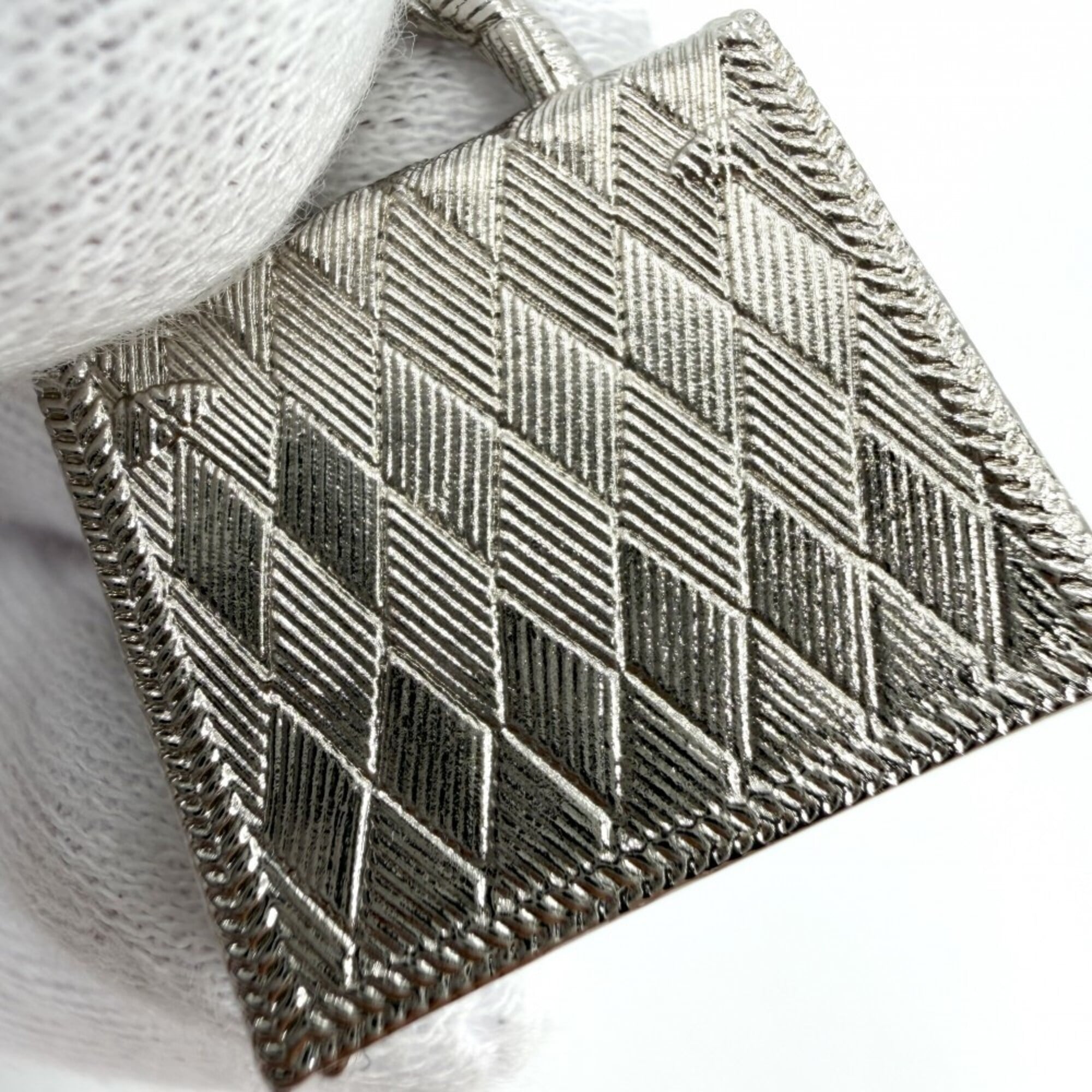 Hermes pendant top for women, Kelly Curiosité design, charm, accessory, silver, approximately 30.9g — Like New