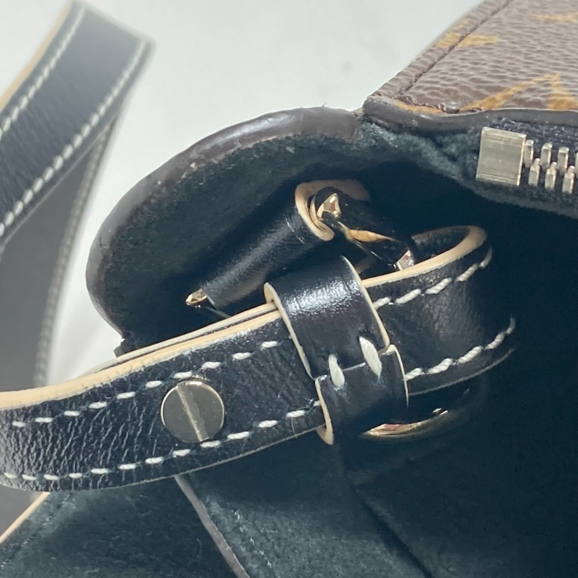LOUIS VUITTON M44115 Monogram Chain It PM Bag Handbag Shoulder Canvas Women's Brown MO-240721-2 — Like New