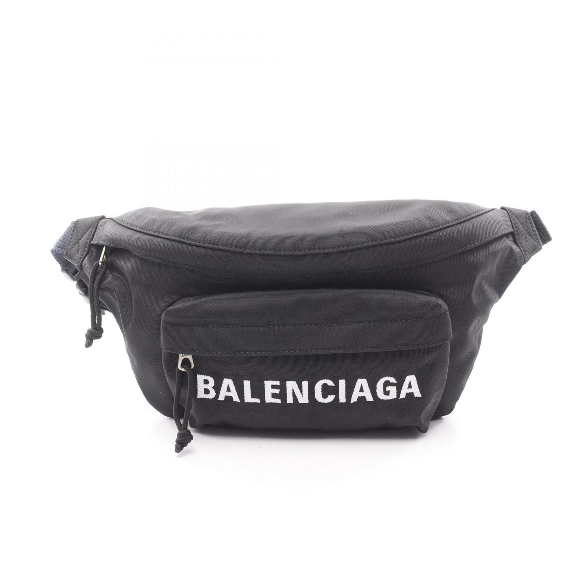 Balenciaga Wheel Belt Pack, a nylon belt bag/waist bag/body bag for men, black, 533009