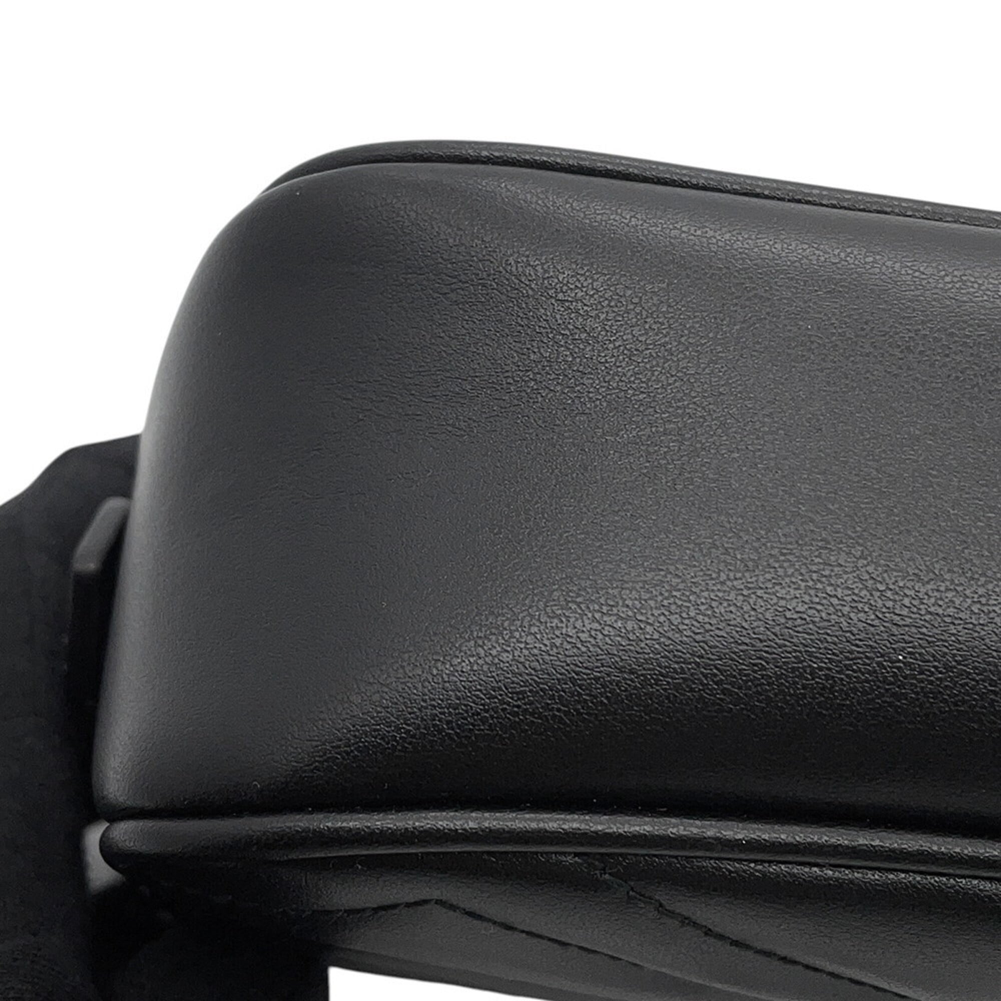 Gucci Chain Shoulder Bag Mini GG Marmont Leather 448065 GUCCI Camera Black Handbag Women's — Like New