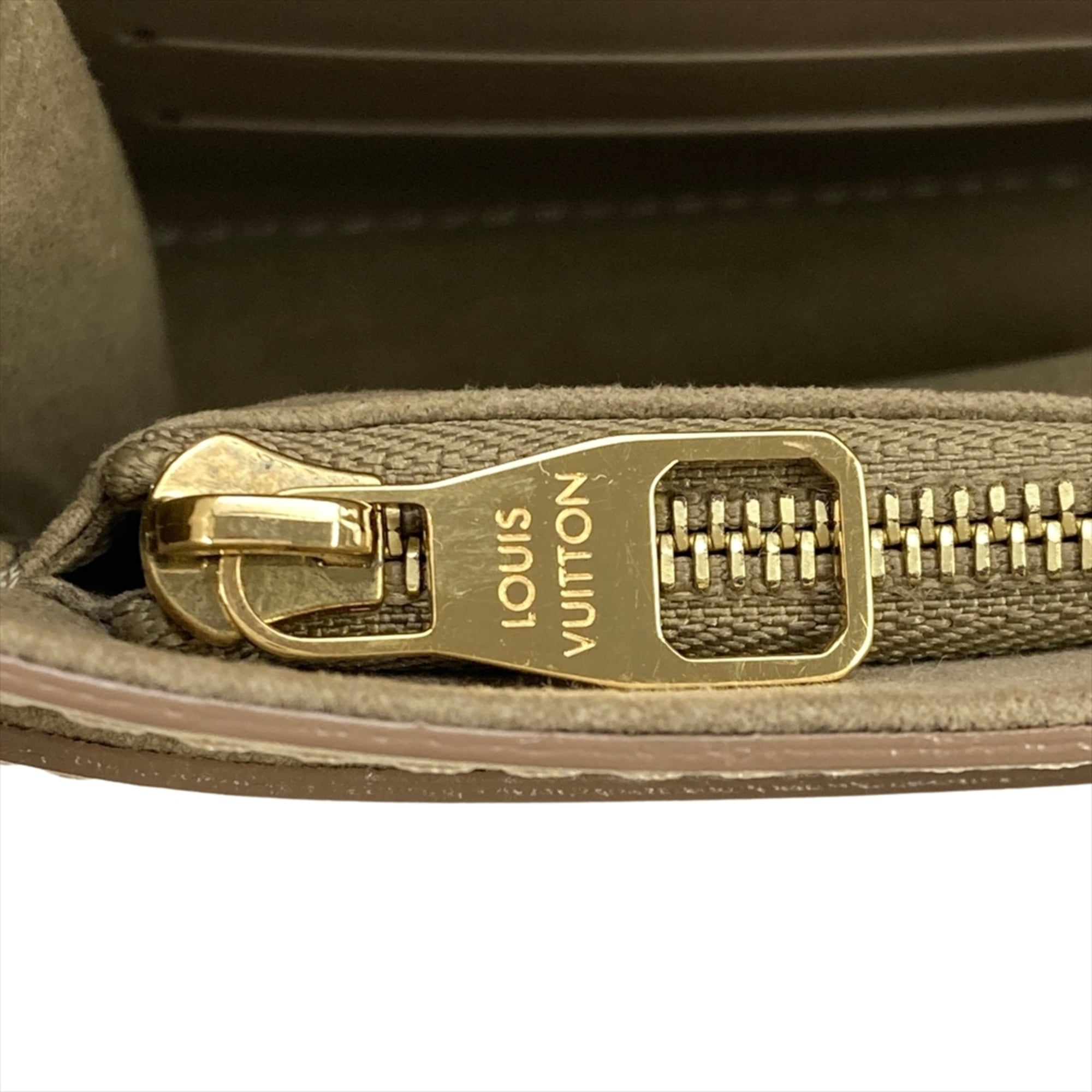 Louis Vuitton Pochette Louise EW Clutch Bag M94334 Gold with Hardware TR1123 Women's