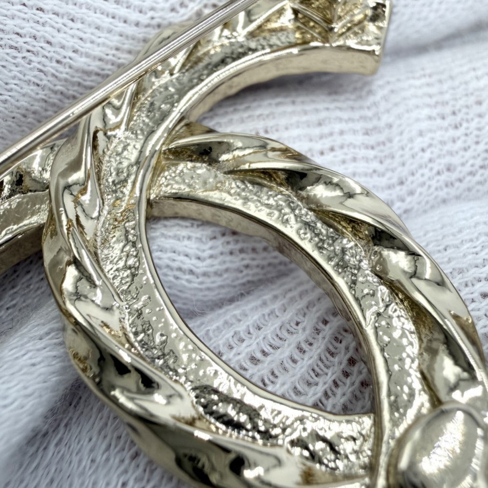 Chanel Brooch for Women, Coco Mark, Accessory, CHANEL GP Rhinestone, B25C Gold, Approx. 20.3g, 2025 — Like New