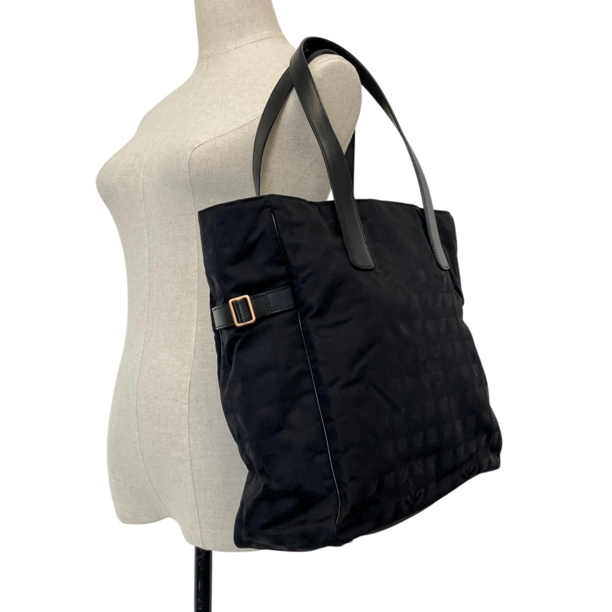 CHANEL New Travel Line GM Tote Bag A15825 Black Women's — Like New