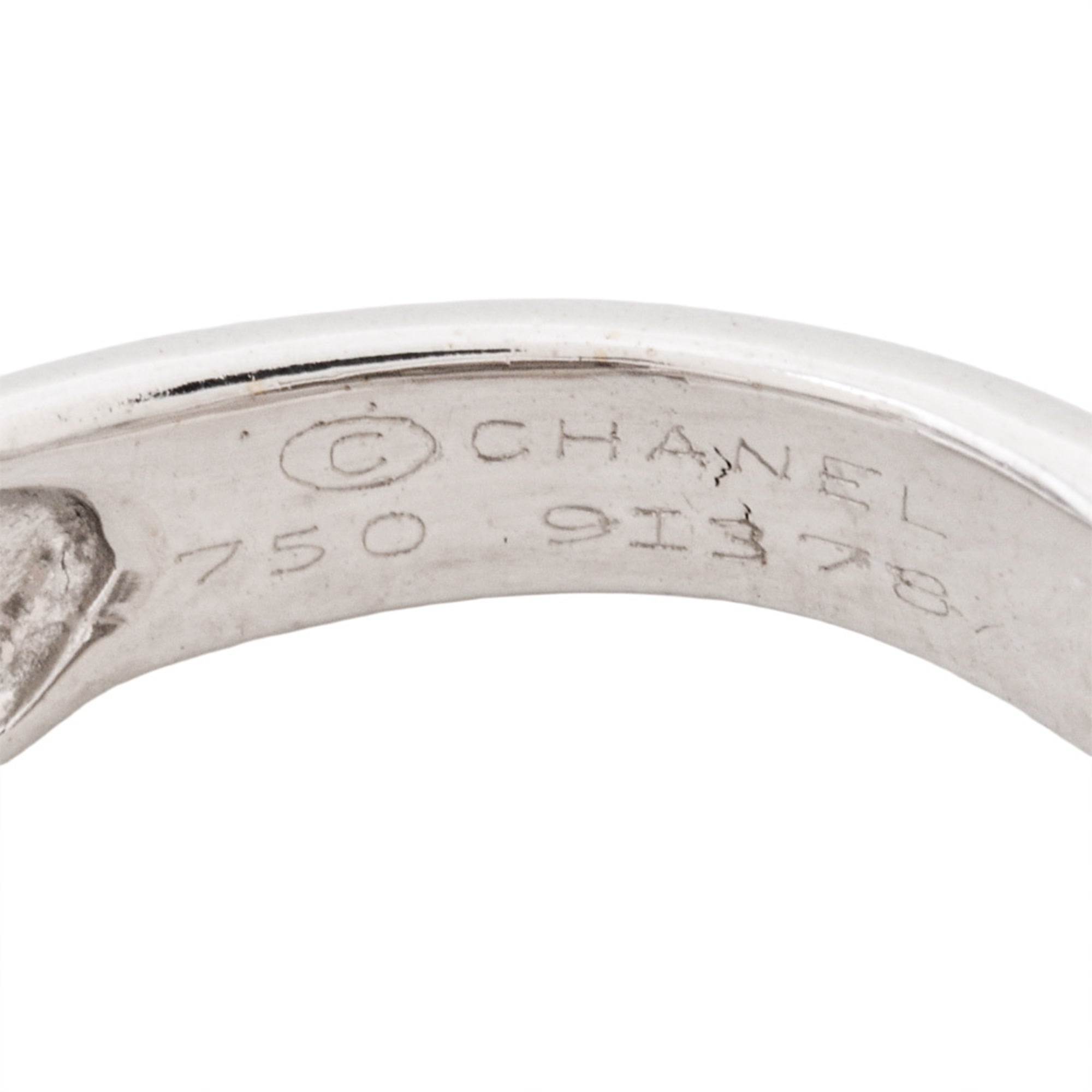 CHANEL Camellia Ring, 18K White Gold (18.4g) — Like New
