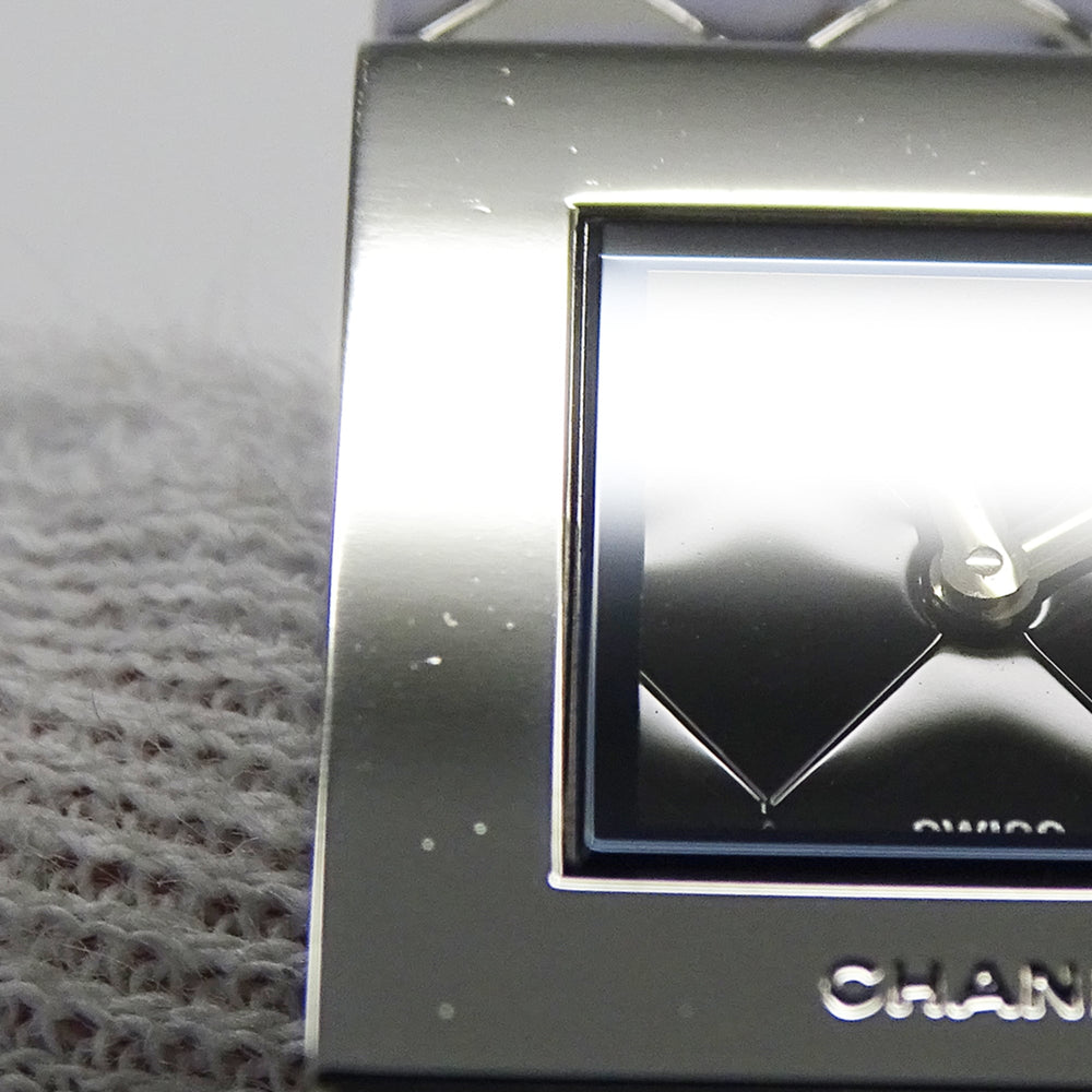 Chanel women's watch, brand name, Matelassé, quartz, stainless steel (SS), H0009, silver, black, square — Good