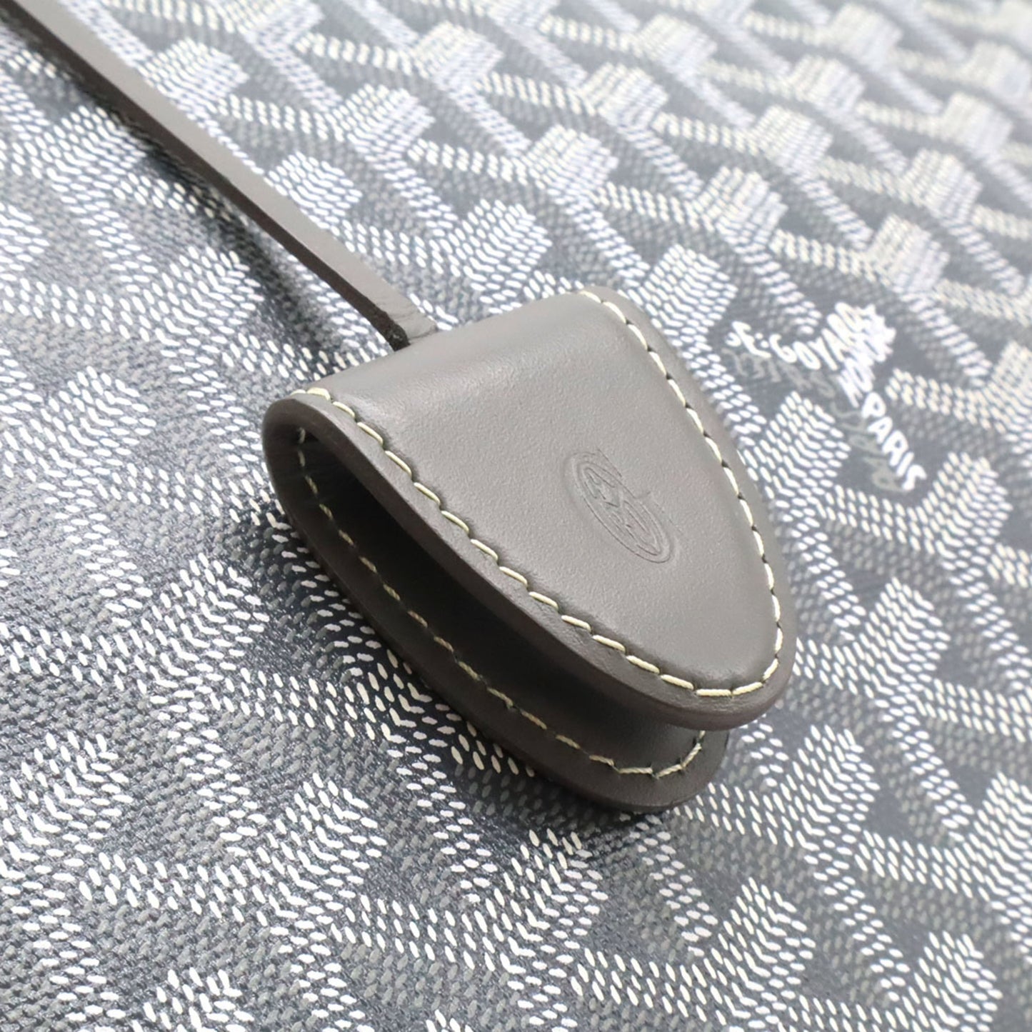 GOYARD Bellechasse Beyod PM Tote Bag Shoulder Herringbone Pattern PVC Leather Gray Black White