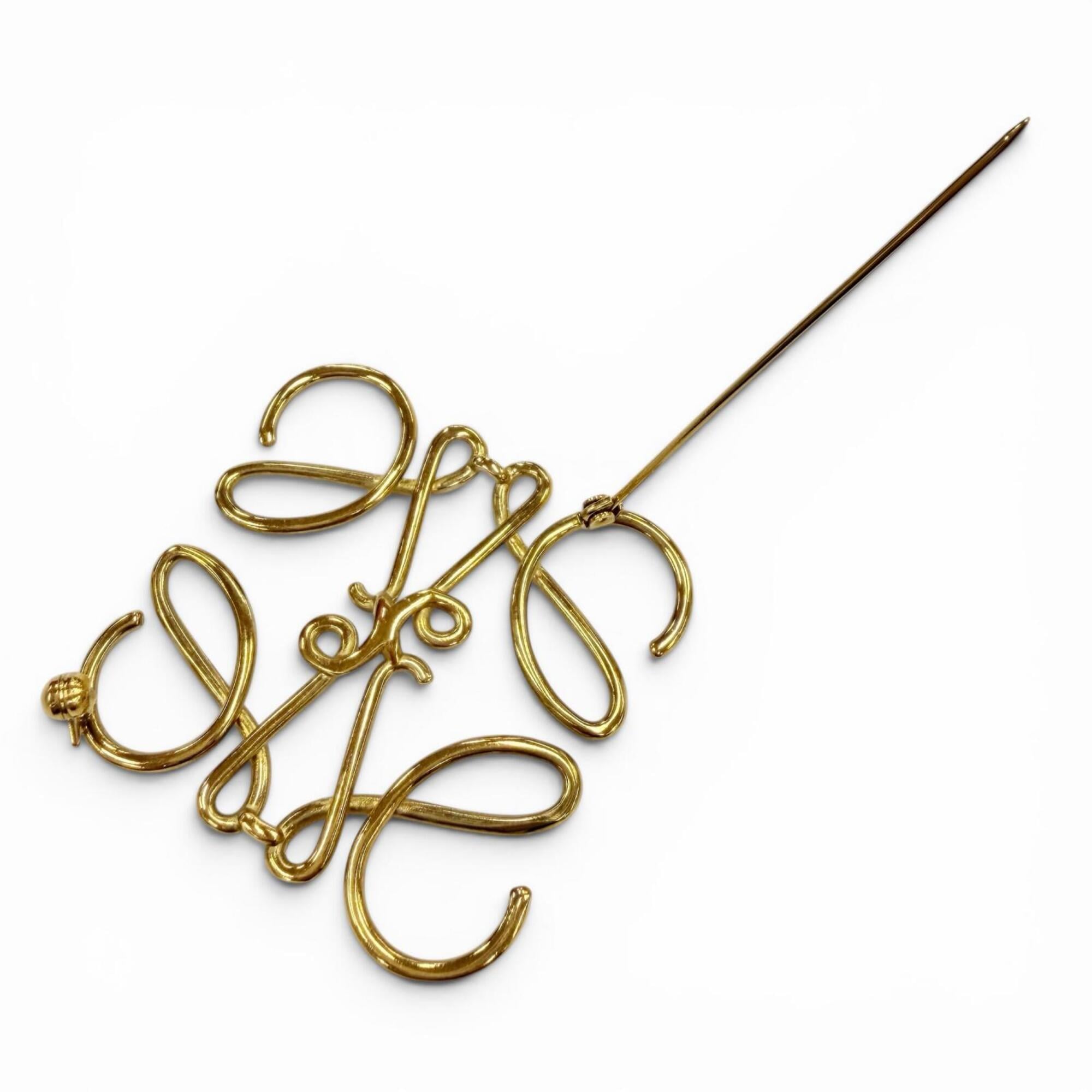 LOEWE Anagram logo brooch, 5x5cm, gold, women's accessory — Like New