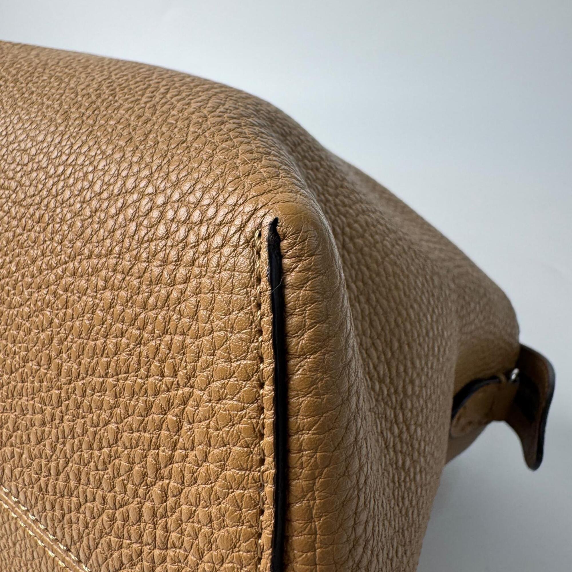 Fendi By The Way Large Selleria 2-way Handbag Shoulder Bag Crossbody for Women — Like New