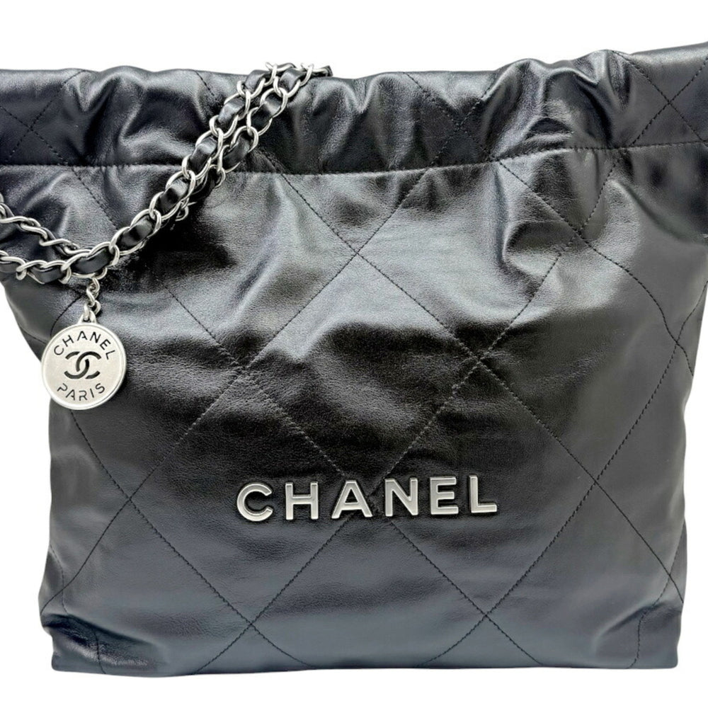 CHANEL Matelassé 22 Small Handbag, Calfskin, Black AS3260, Chain Tote, Women's — Like New