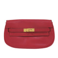 Excellent condition Hermès Banana Kelly Couchbel Rouge vif clutch bag in red with gold hardware and a 〇U stamp. Item number 1465.