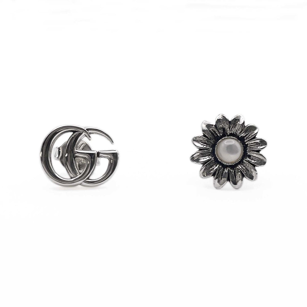GUCCI Double G Logo Flower Earrings GG SV925 Shell Silver Women's — Like New