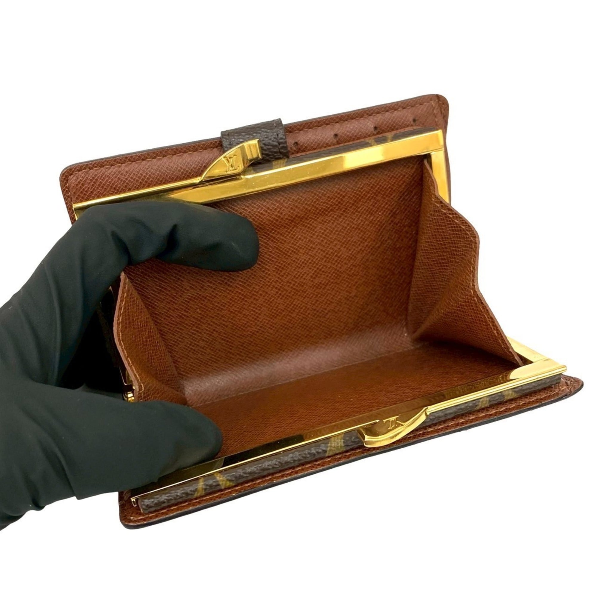 LOUIS VUITTON Louis Vuitton Portefeuille Viennois Monogram Leather Bi-fold Wallet with Clasp Closure, Brown, 35890