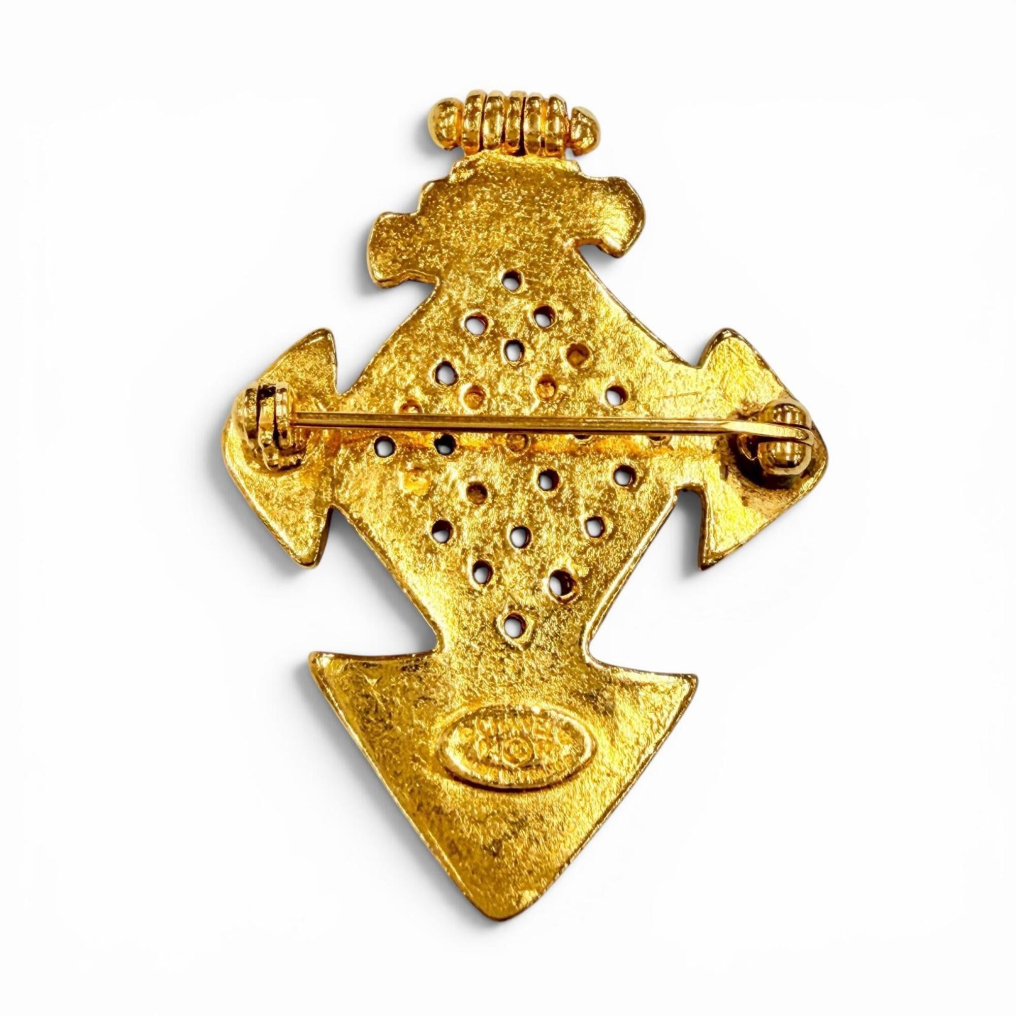 CHANEL Vintage 94P Coco Mark Large Antique Brooch Accessory Gold Made in France Women's — Like New
