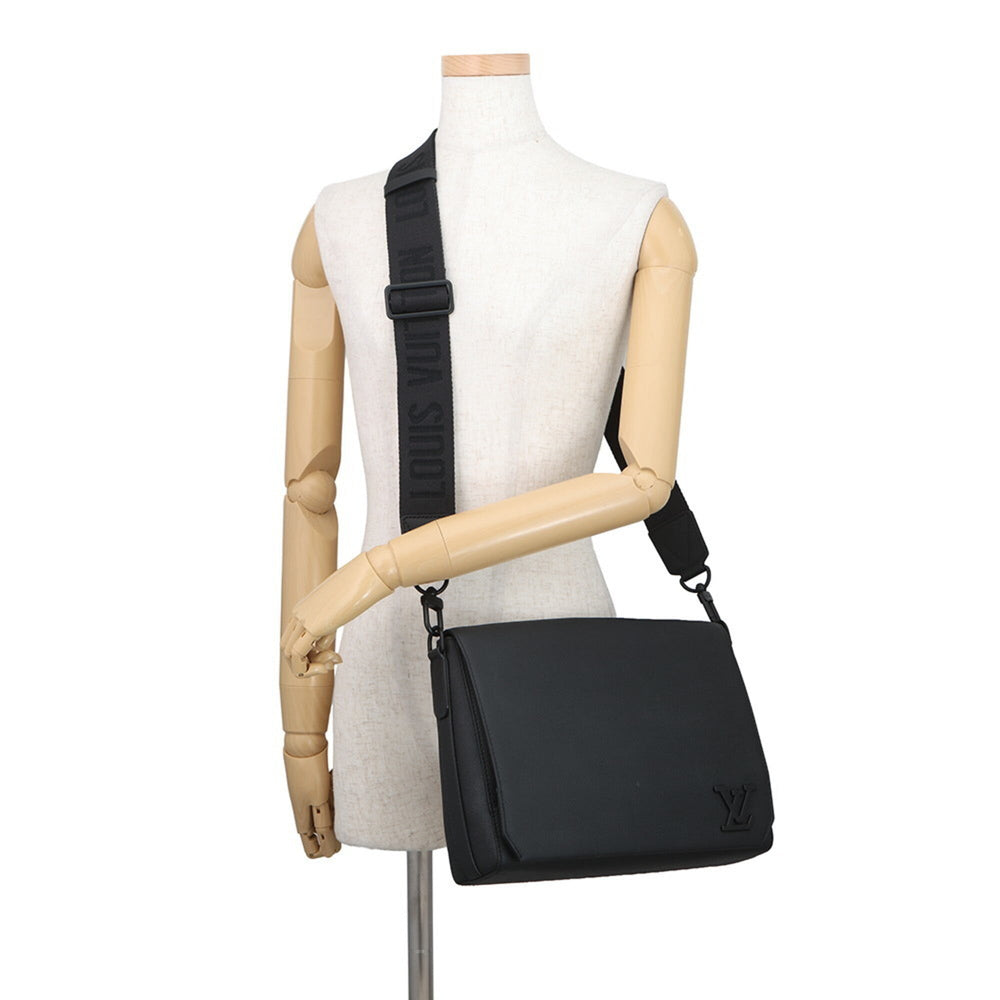 Louis Vuitton shoulder bag, grain leather, Takeoff, M57080, LOUIS VUITTON, black, handbag, men's, VUITTON — Like New