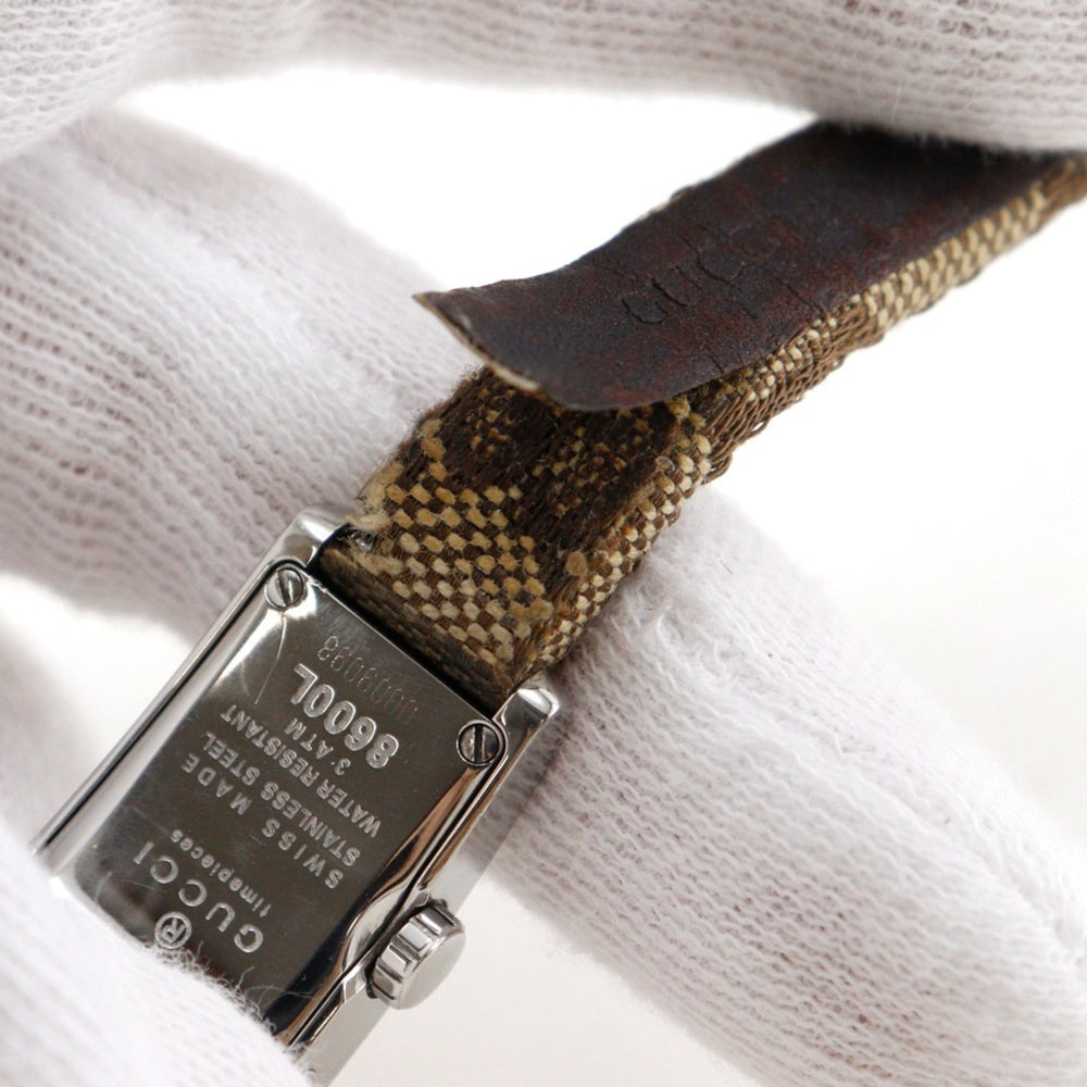 Gucci GUCCI watch 8600L stainless steel quartz analog silver dial women's — Very Good