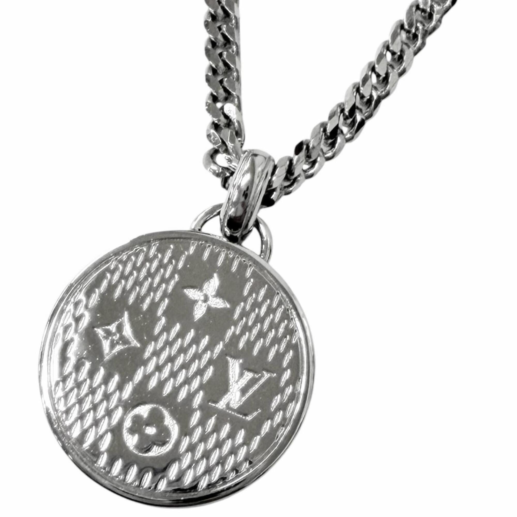 LOUIS VUITTON (Louis Vuitton) 2025 model M02446 Damier Staple Pendant Necklace, Silver, Made in Italy, Men's, with Box and Dust Bag — Like New