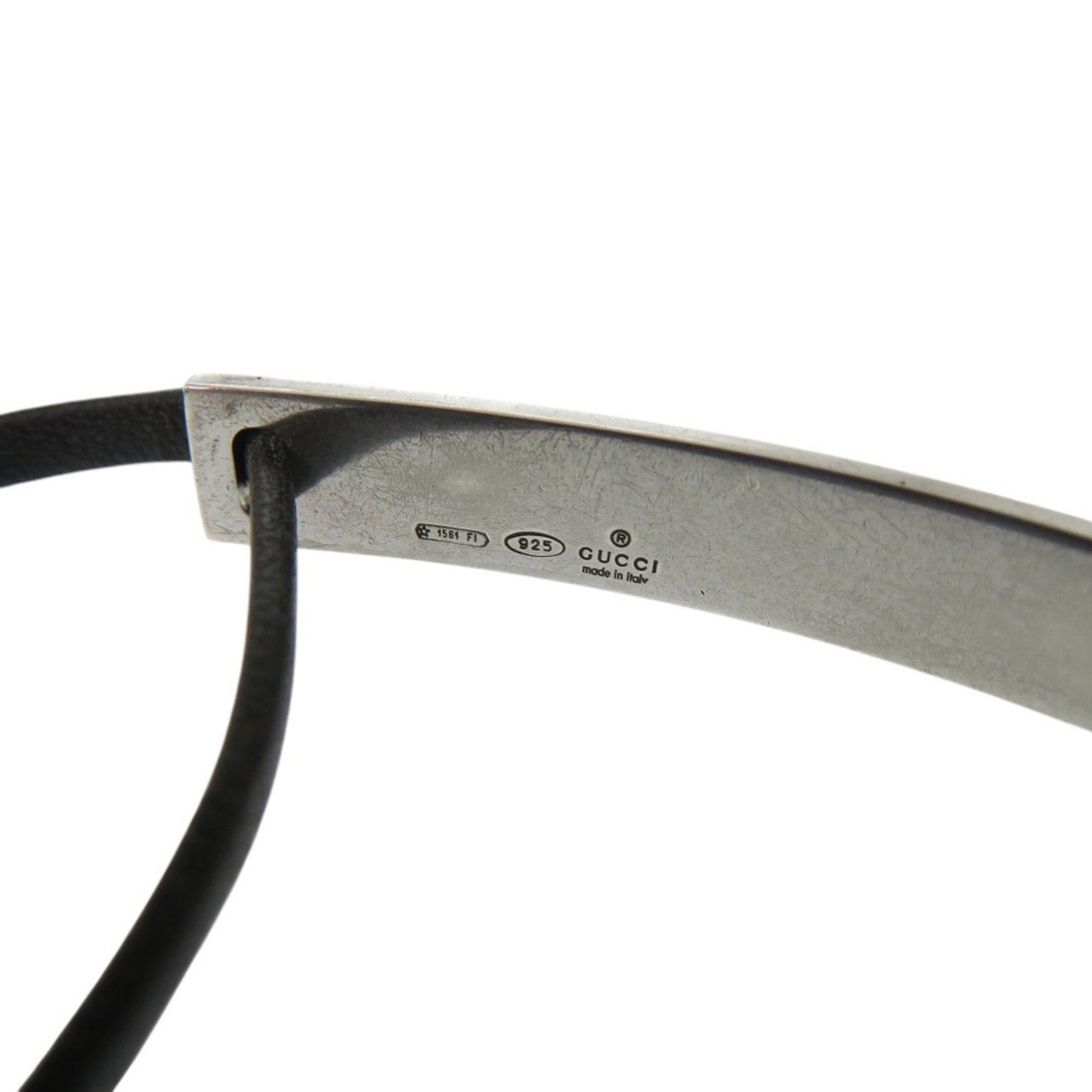 Gucci logo plate choker necklace in 925 silver and black leather. 1708 GUCCI