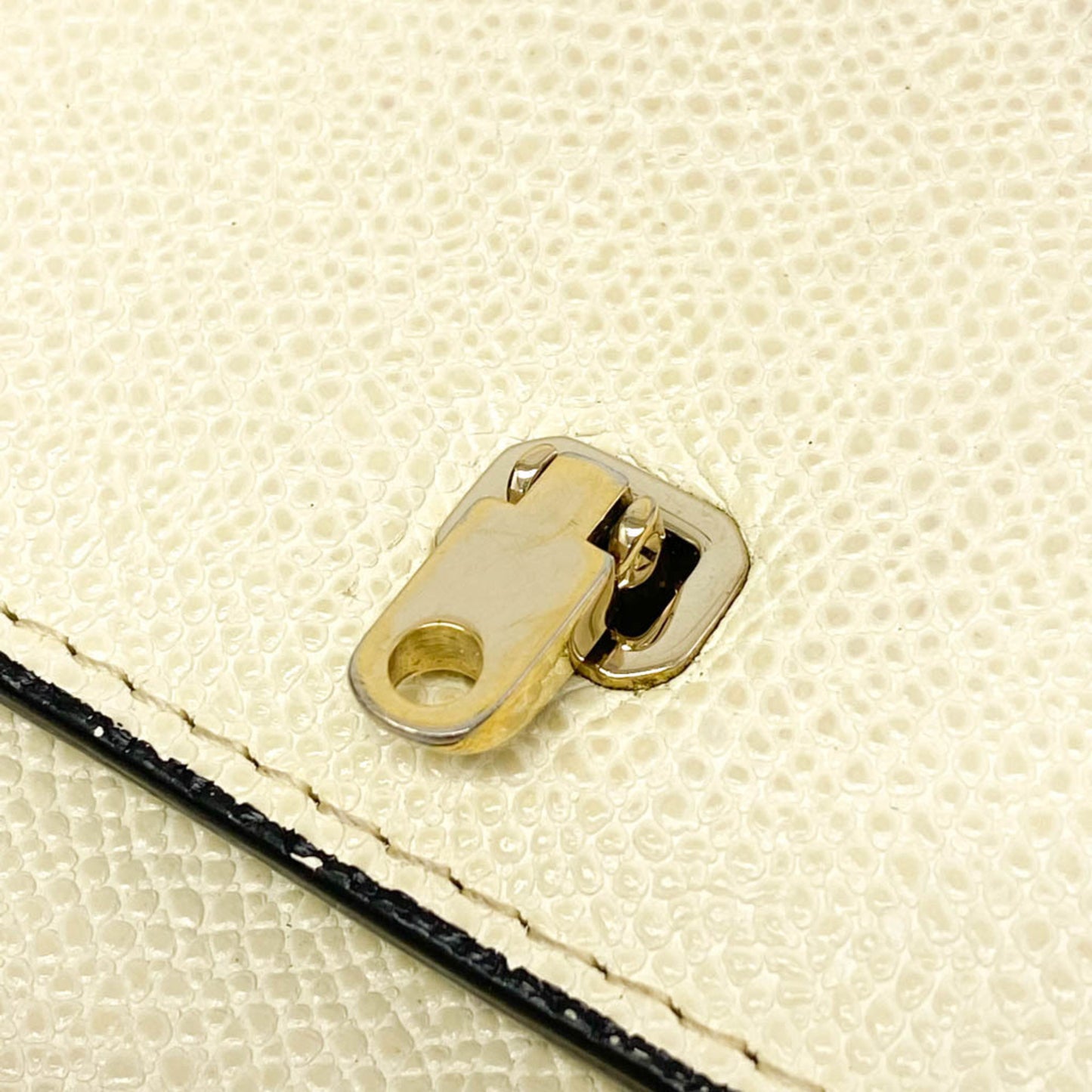 Valextra Women,Men Leather Long Wallet (bi-fold) Cream