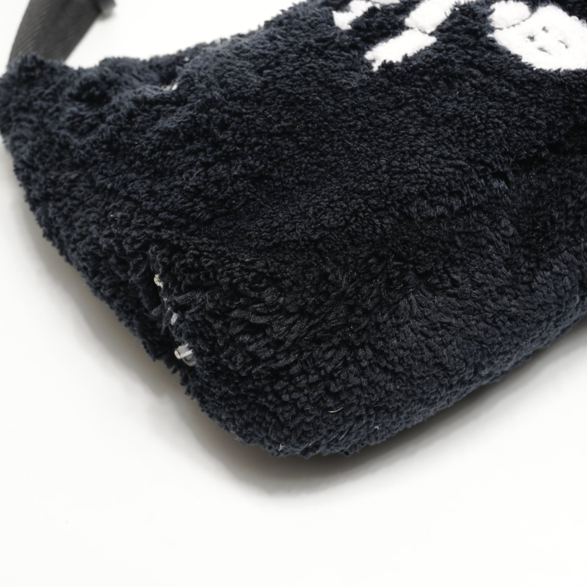 Prada Terry Mini 2000 Re-Edition Hobo Handbag in Black