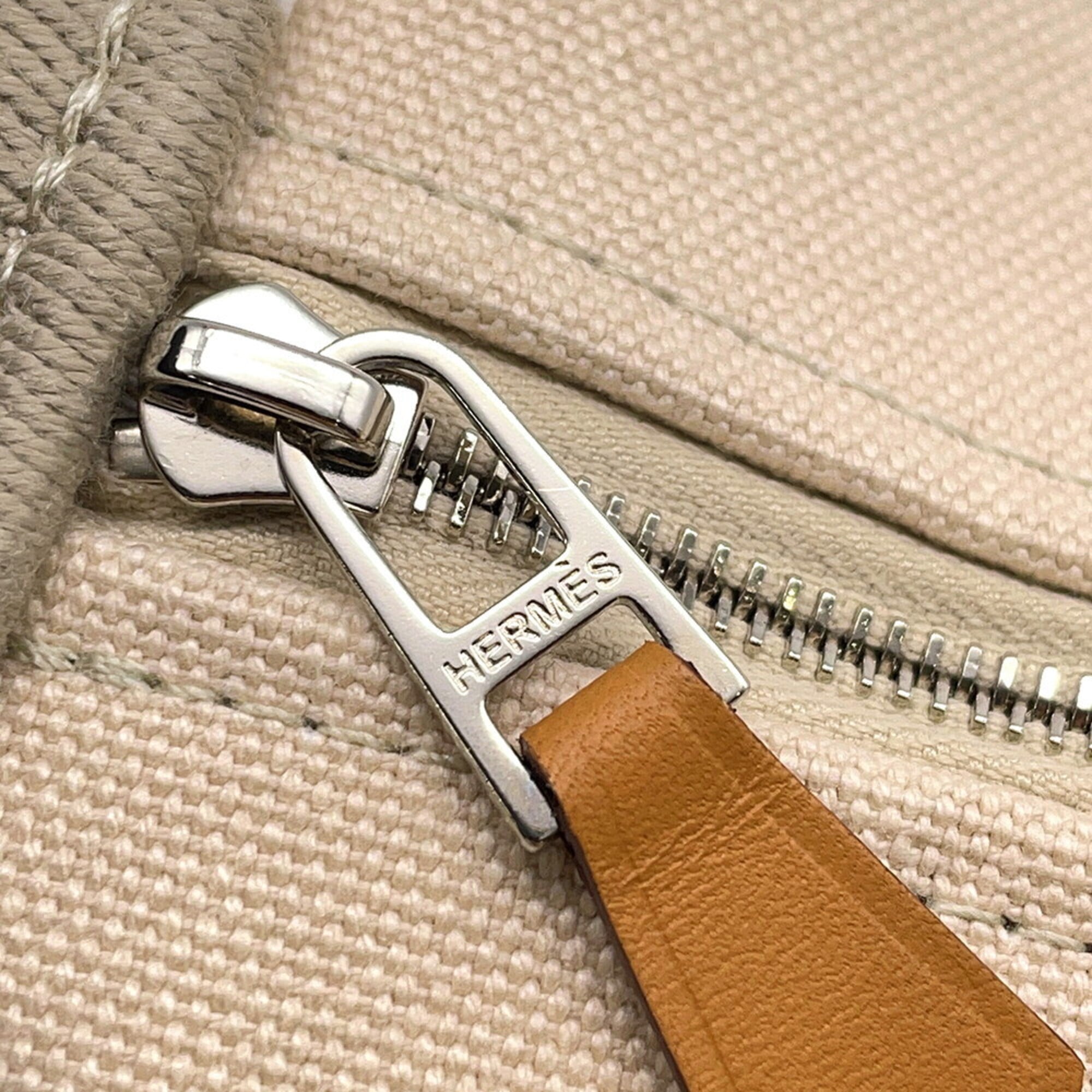 Hermes handbag pouch Bride à Black PM beige canvas HERMES — Like New