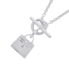 Hermes Amulette Kelly Necklace, SV925 Silver, HERMES Pendant — Like New