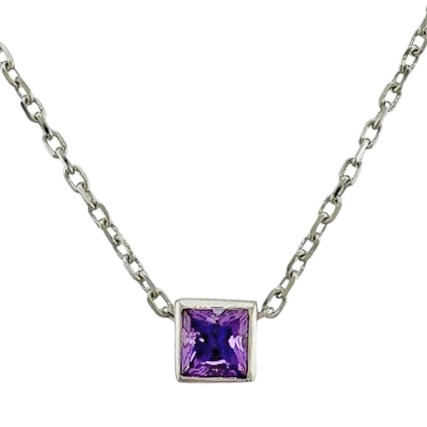 Gucci G Logo Cube Necklace with Amethyst for Women